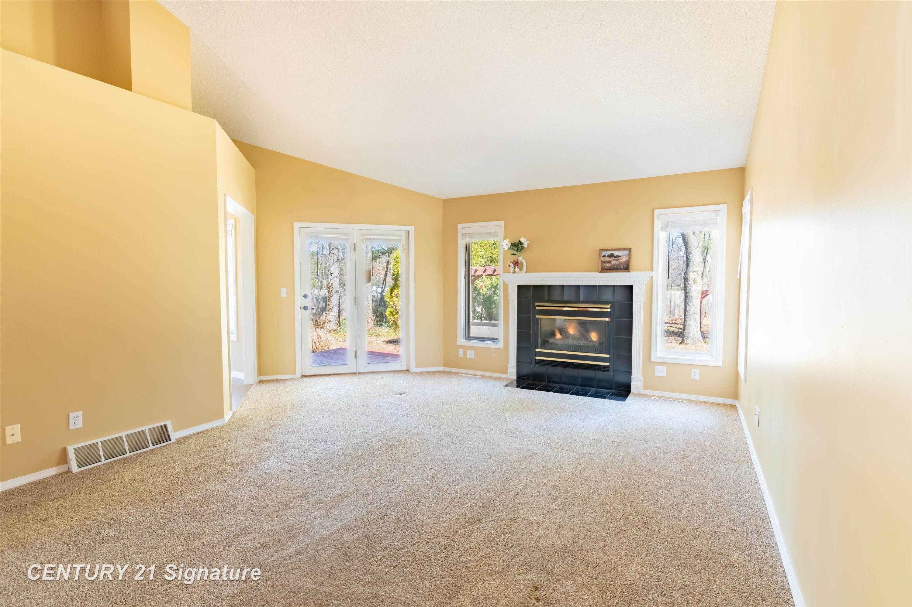 5808 Lantern Lane, Midland, MI 48642 — Photo 8