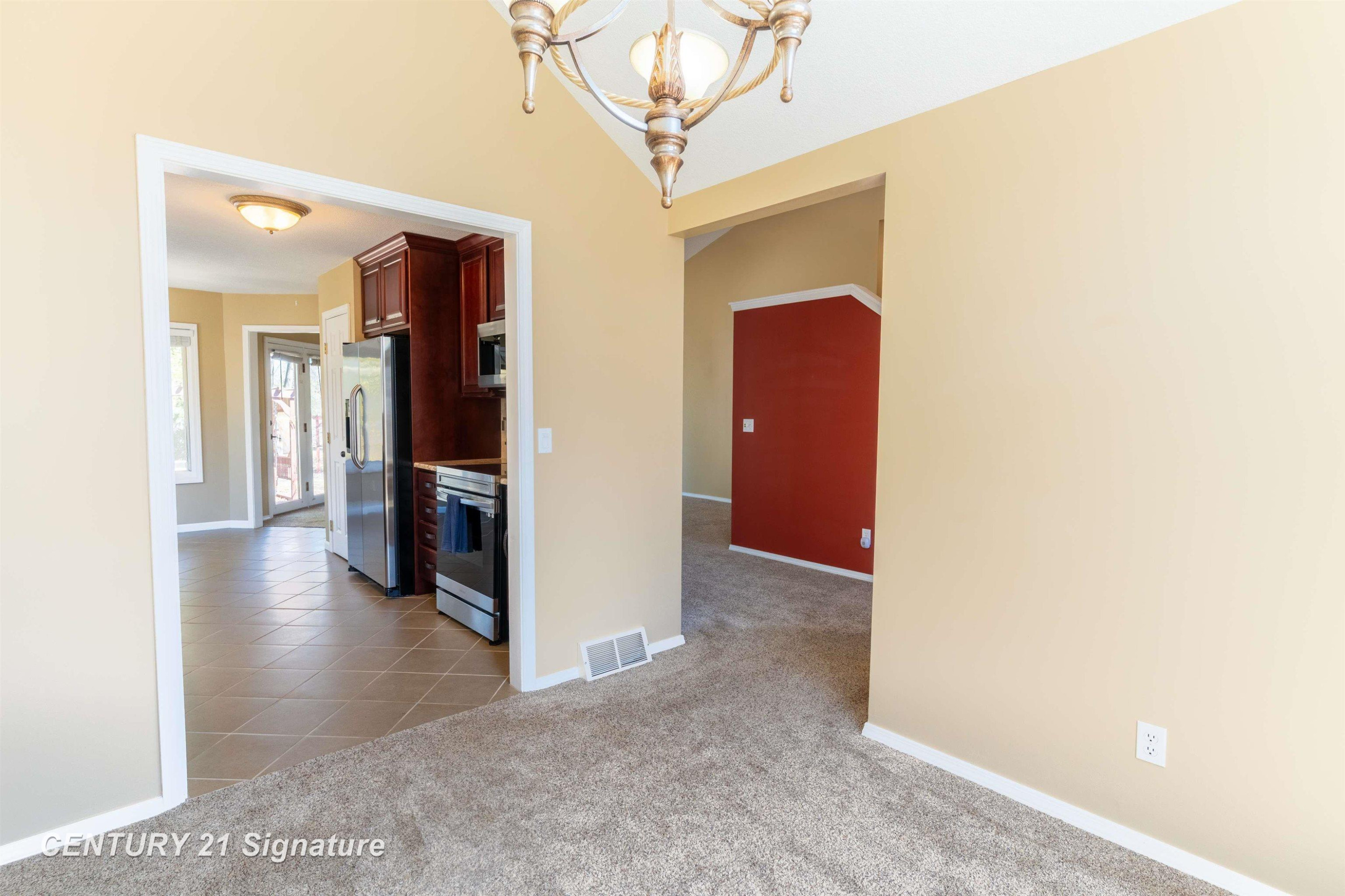 5808 Lantern Lane, Midland, MI 48642 — Photo 17