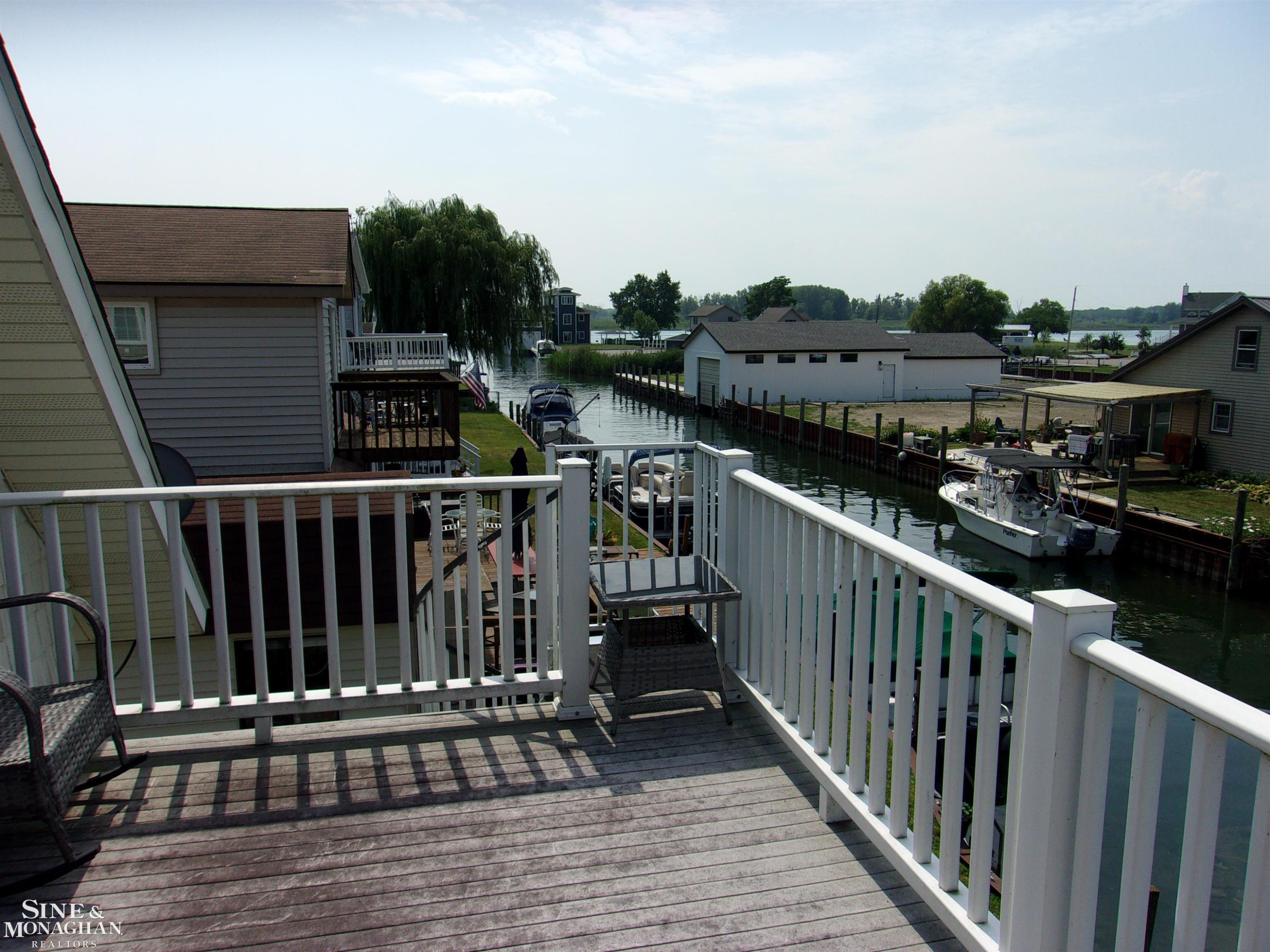 7258 Bedore Highway, MI 48028 — Photo 40