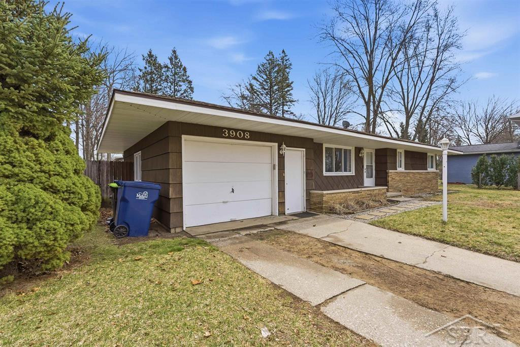 3908 Nottingham Terrace, Midland, MI 48642 — Photo 3