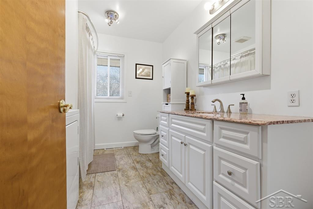 3908 Nottingham Terrace, Midland, MI 48642 — Photo 13