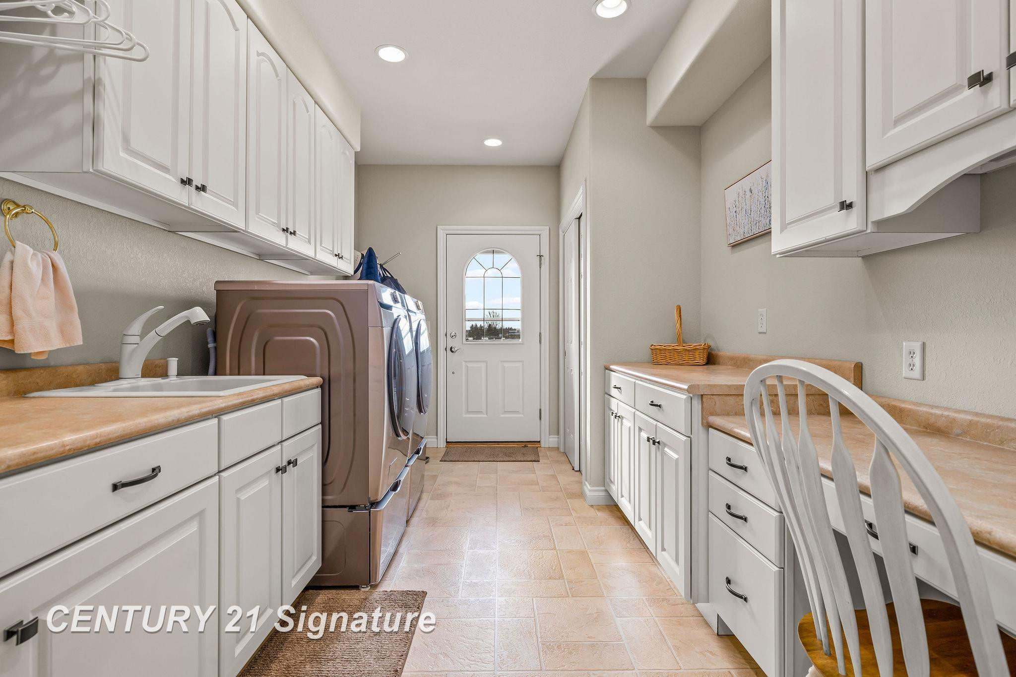 6790 HOSPITAL Road, Freeland, MI, 48623