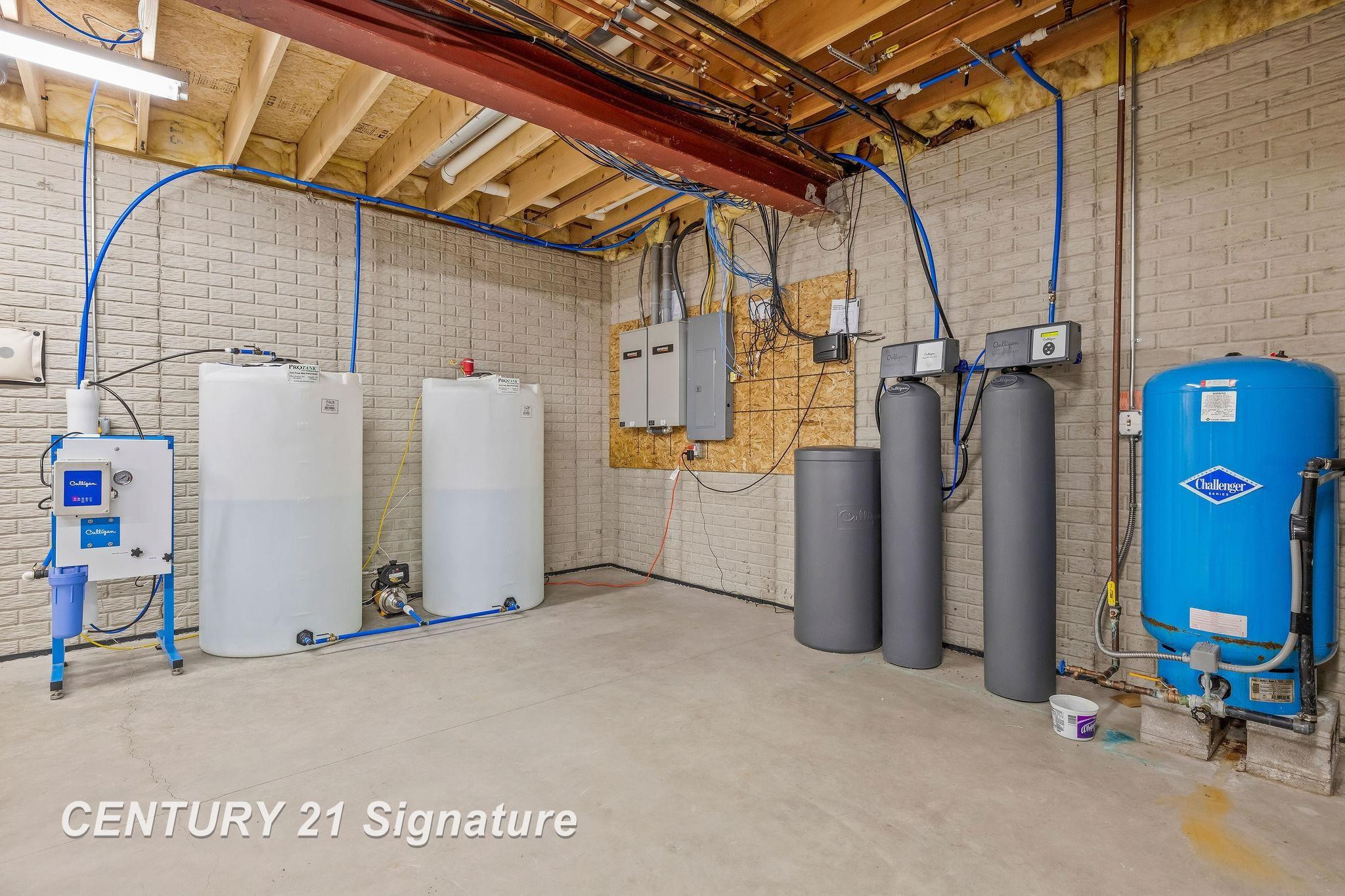 6790 HOSPITAL Road, Freeland, MI, 48623