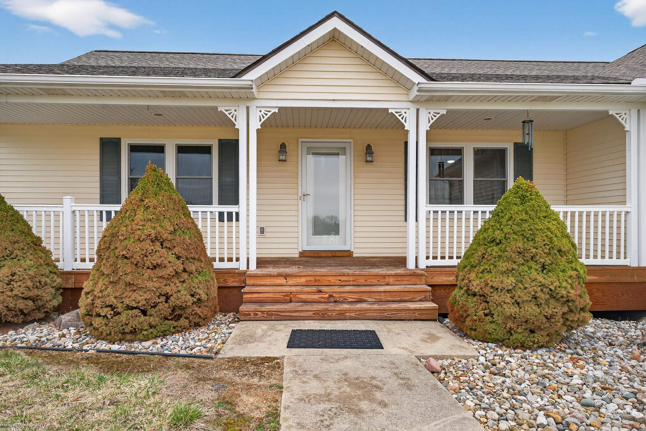 4405 Vista Lane, Attica, MI 48412 — Photo 2