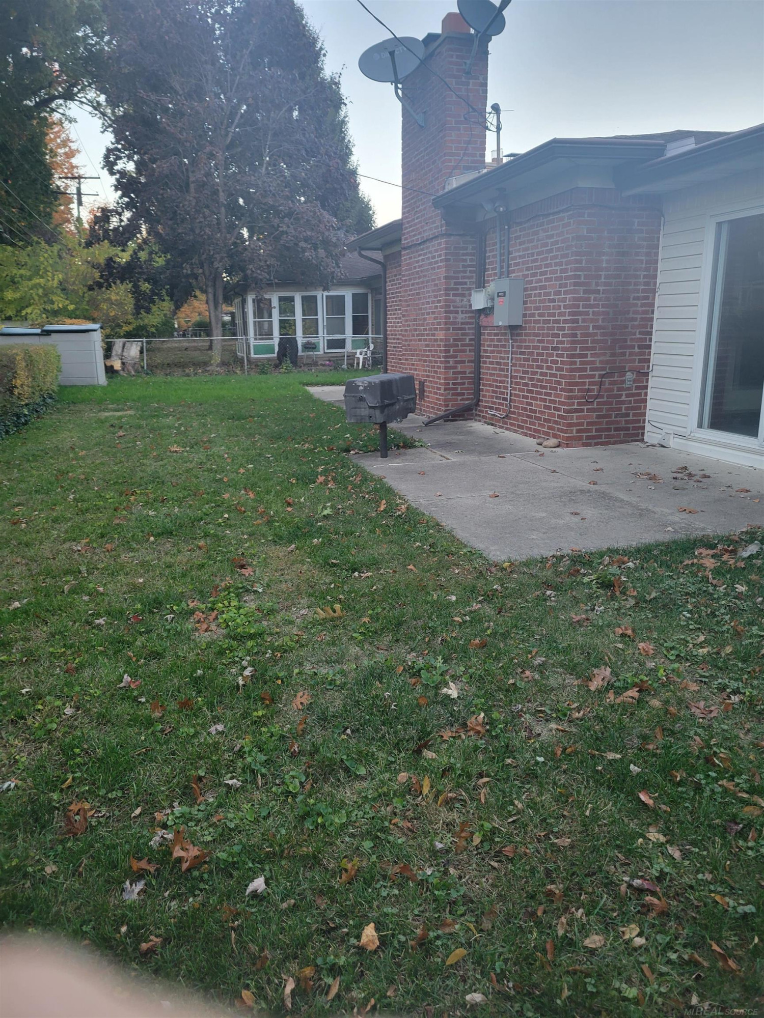 23155 Raven Avenue, Eastpointe, MI 48021 — Photo 43