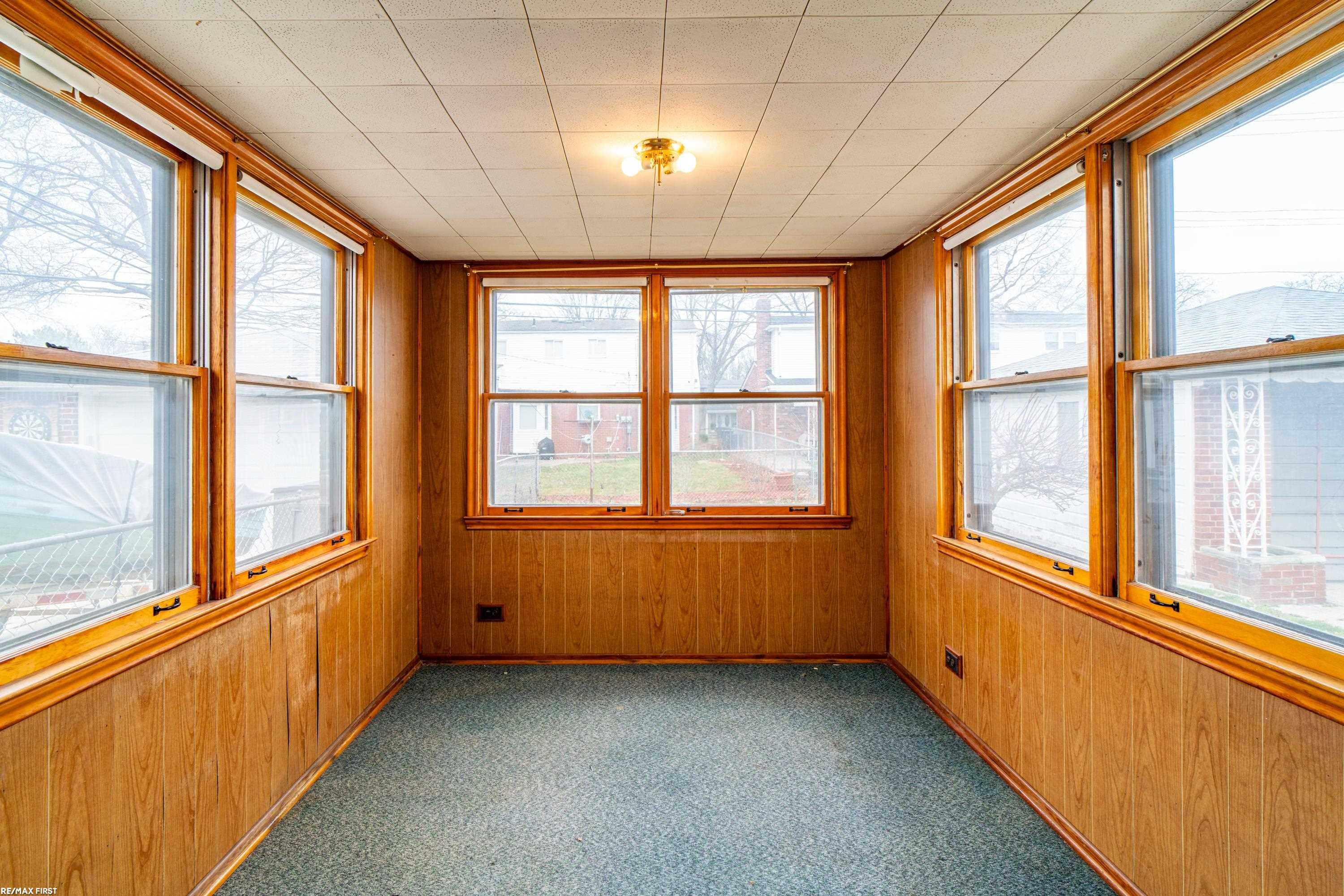 20219 Chalon Street, Saint Clair Shores, MI 48080 — Photo 15