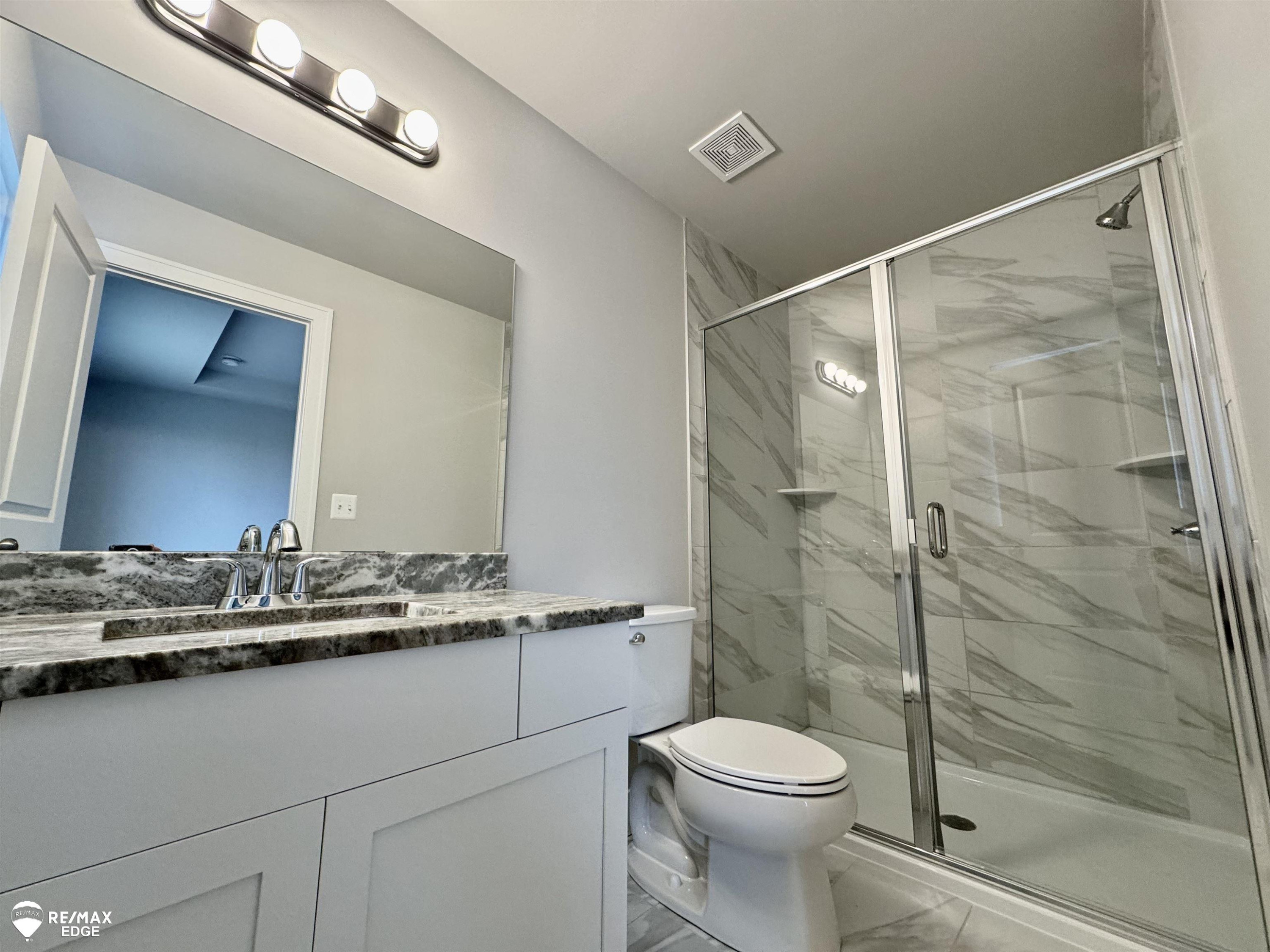 8341 Peninsula Circle, Grand Blanc, MI 48439 — Photo 13