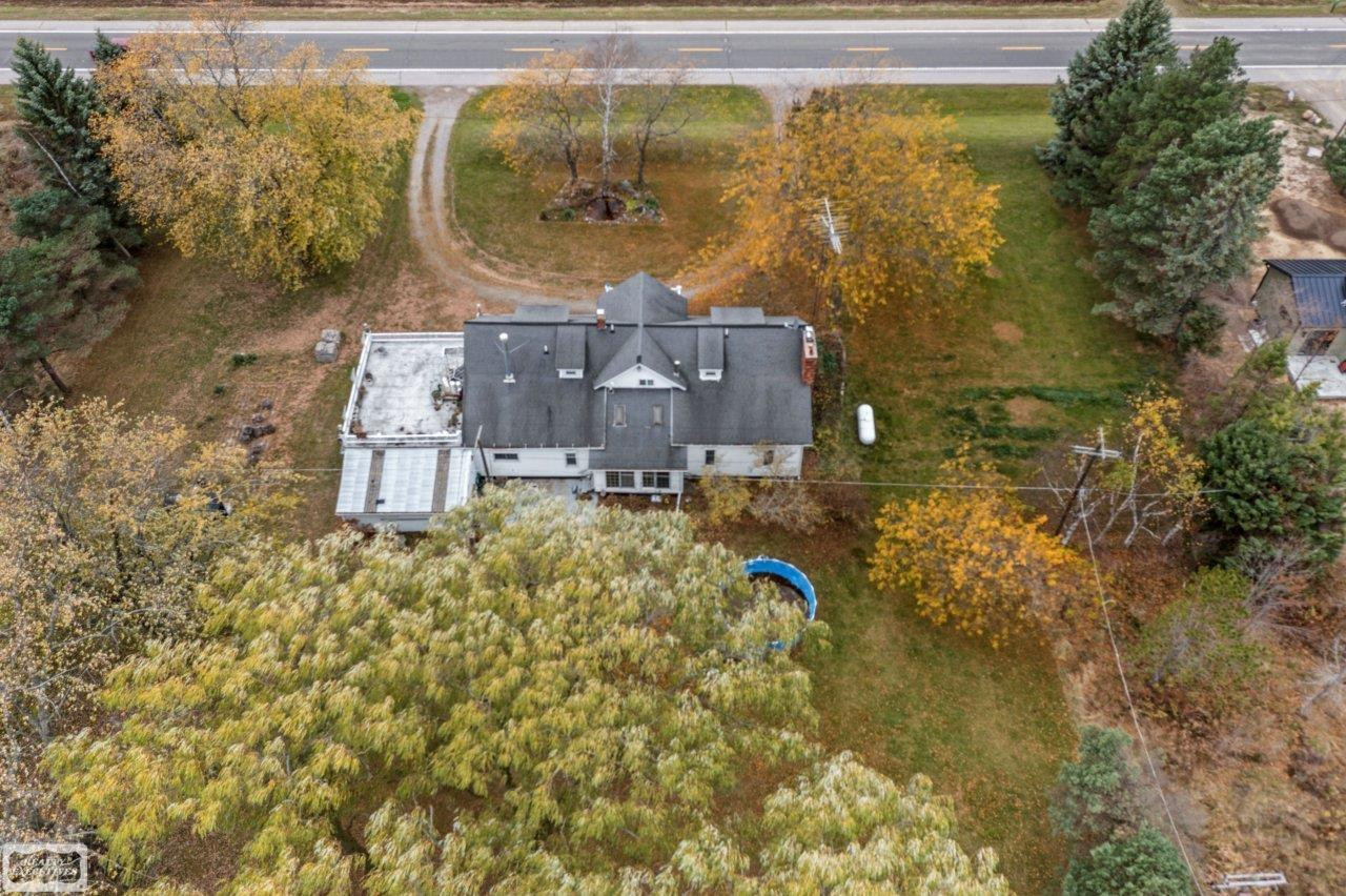 5405 S Lakeshore Road, Harbor Beach, MI 48441 — Photo 7