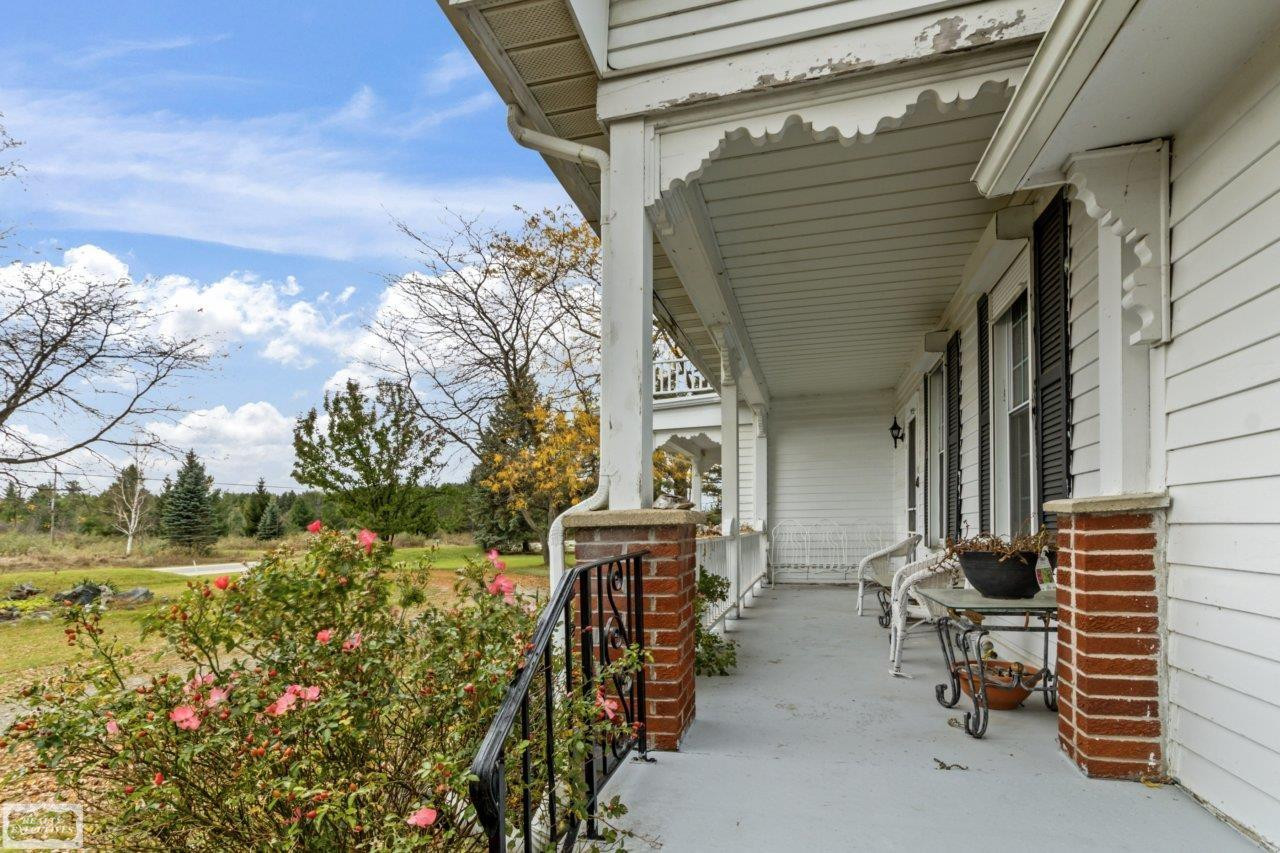 5405 S Lakeshore Road, Harbor Beach, MI 48441 — Photo 10