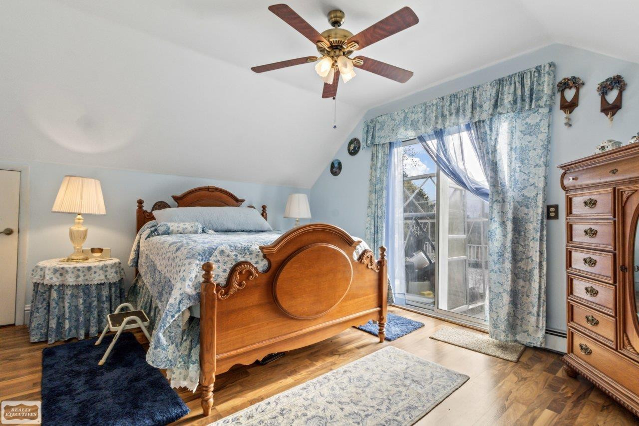 5405 S Lakeshore Road, Harbor Beach, MI 48441 — Photo 32