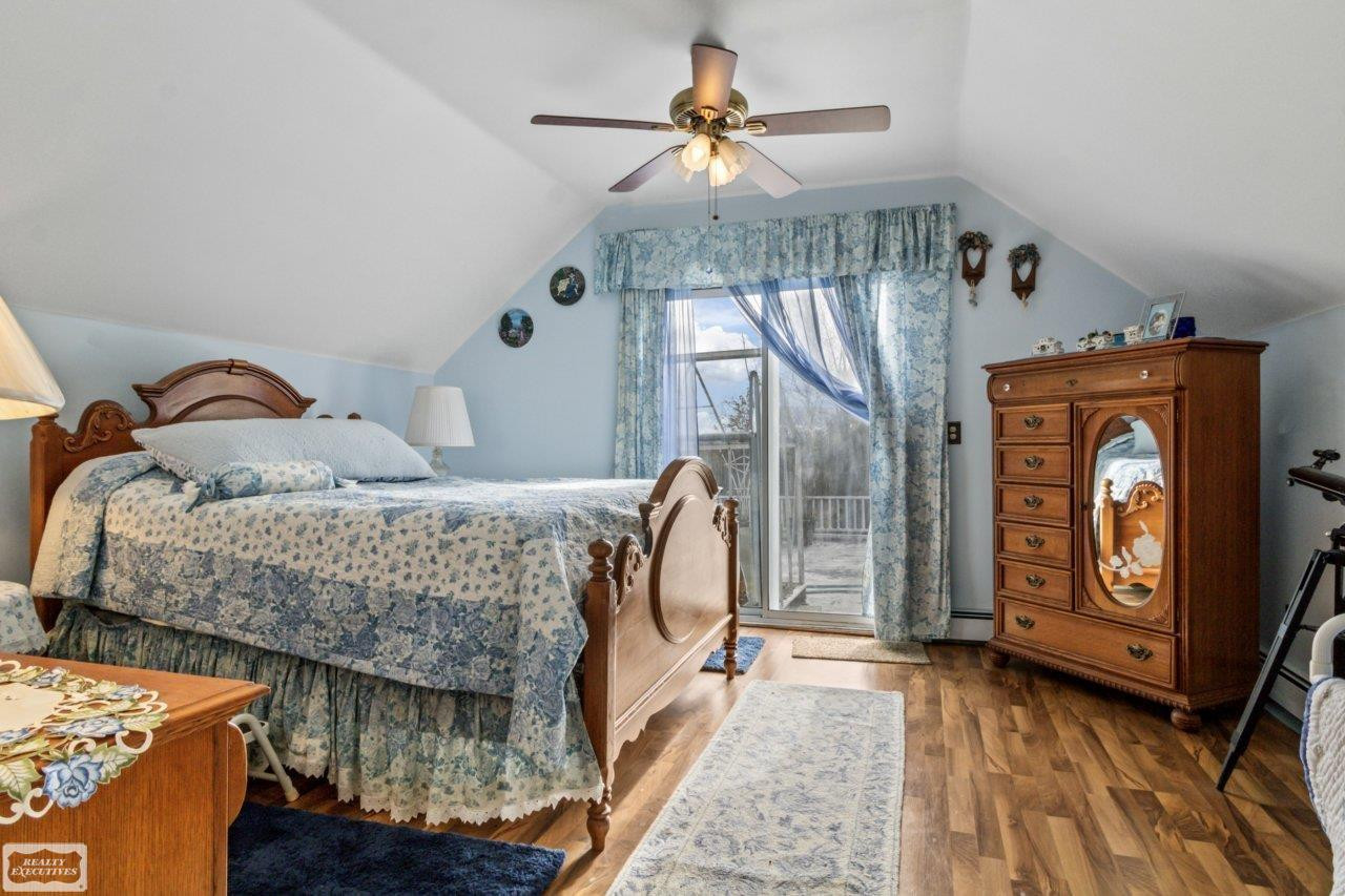 5405 S Lakeshore Road, Harbor Beach, MI 48441 — Photo 33