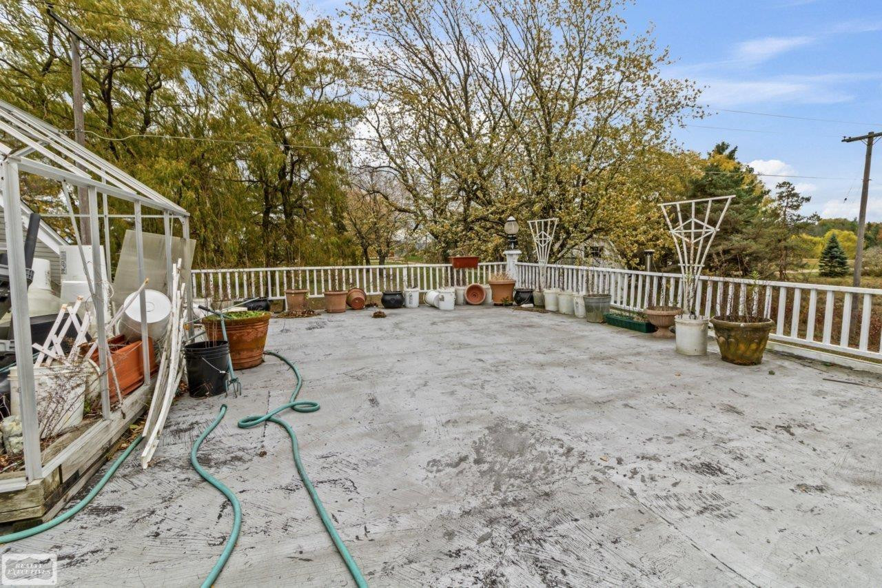 5405 S Lakeshore Road, Harbor Beach, MI 48441 — Photo 34