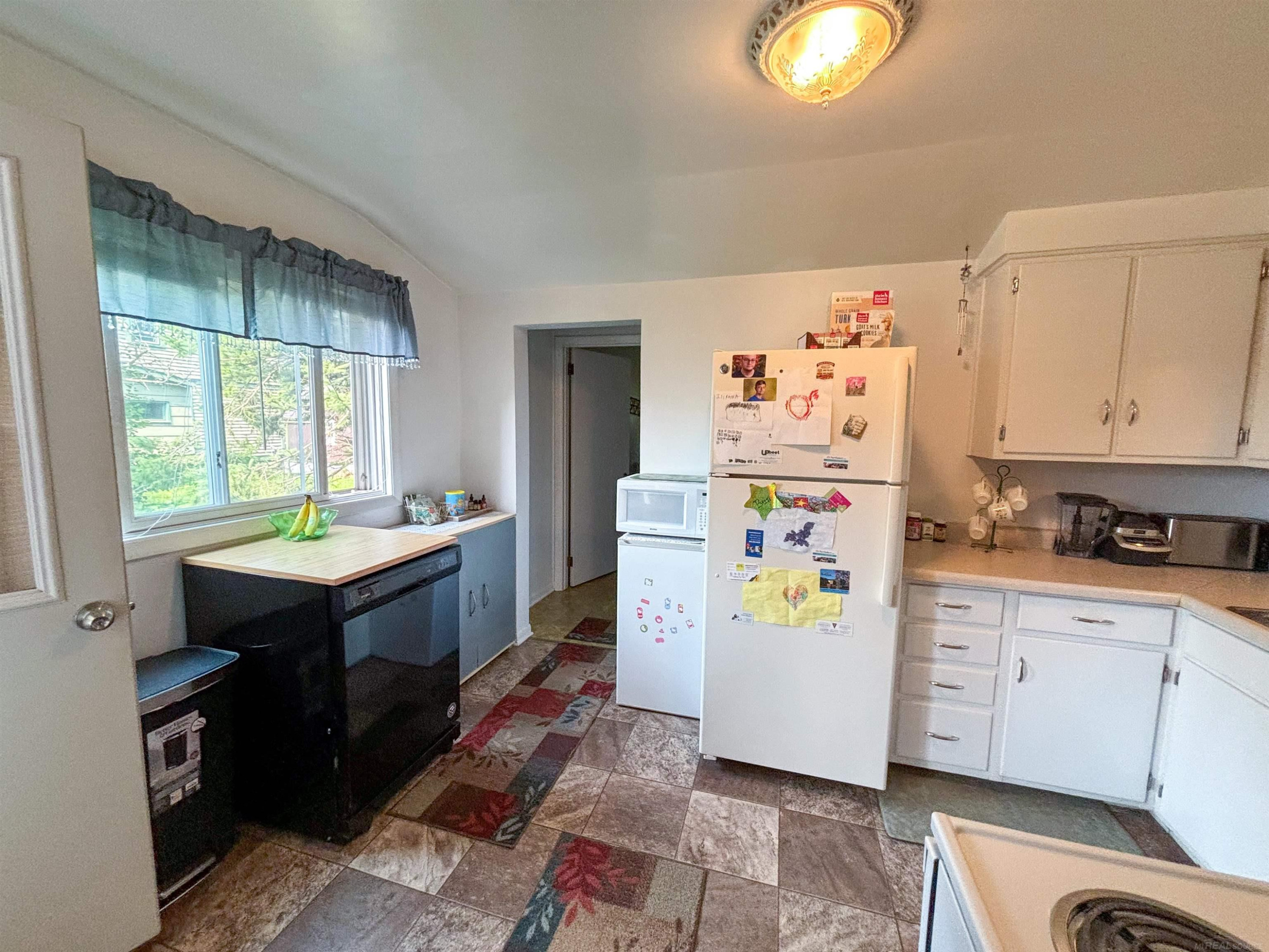 404 E Iron Street, Bessemer, MI 49911 — Photo 4