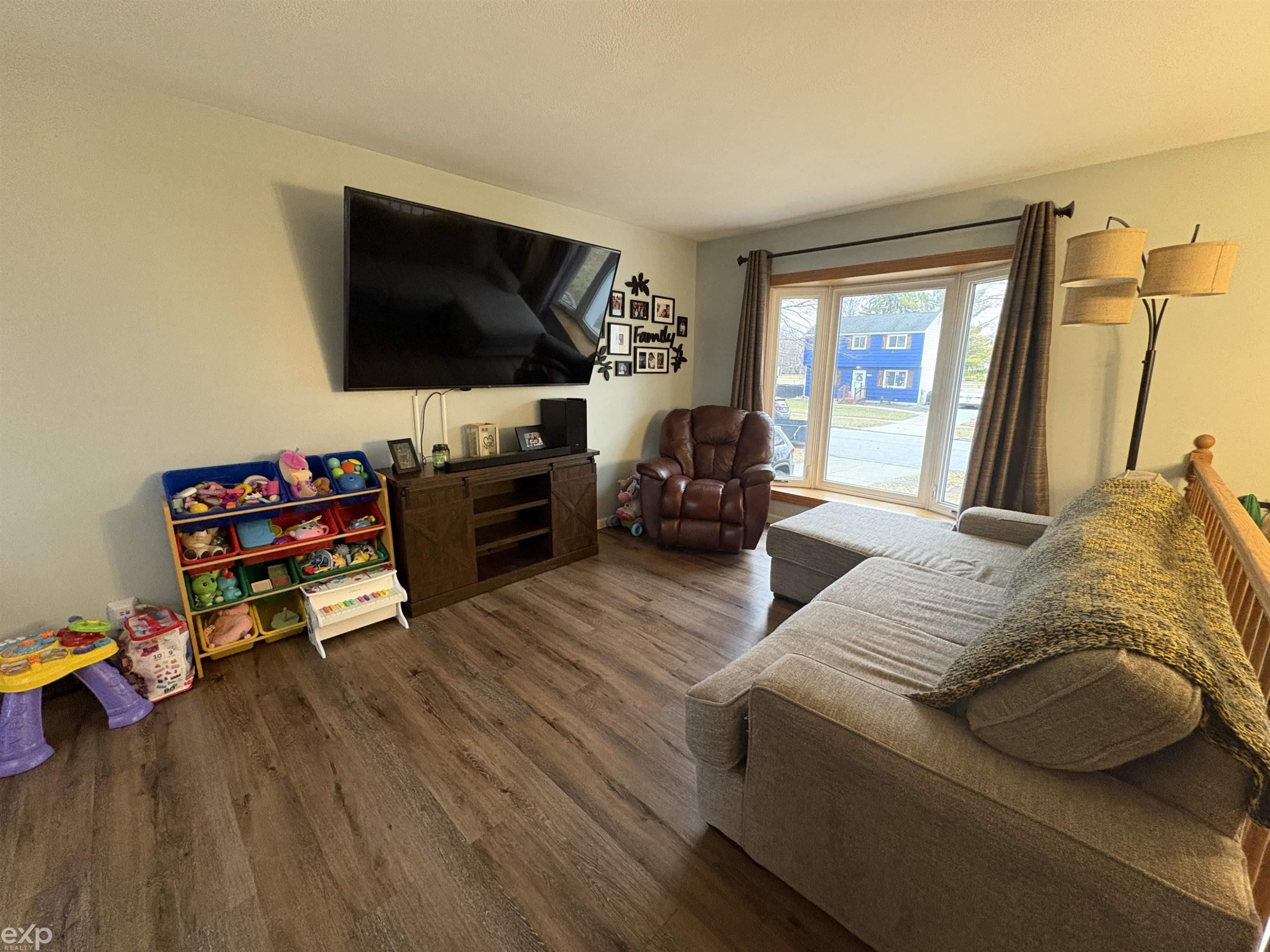 3157 Coventry Drive, Bay City, MI 48706 — Photo 3