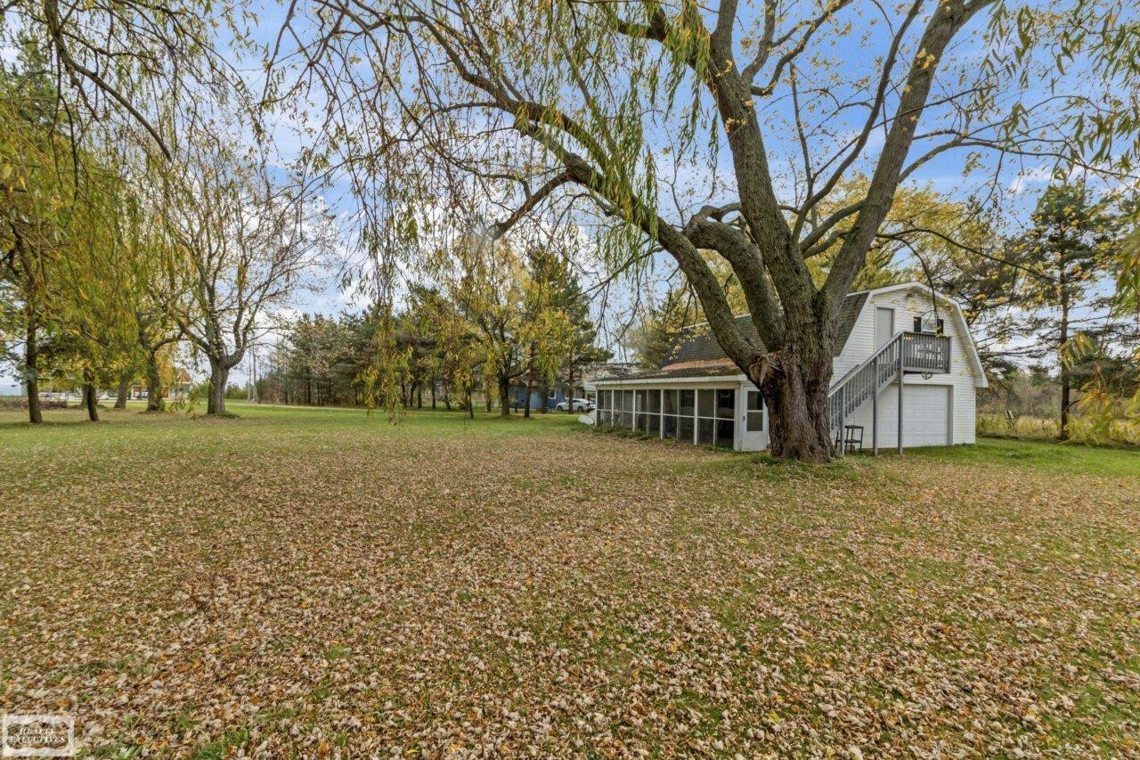 5405 S Lakeshore Road, Harbor Beach, MI 48441 — Photo 42