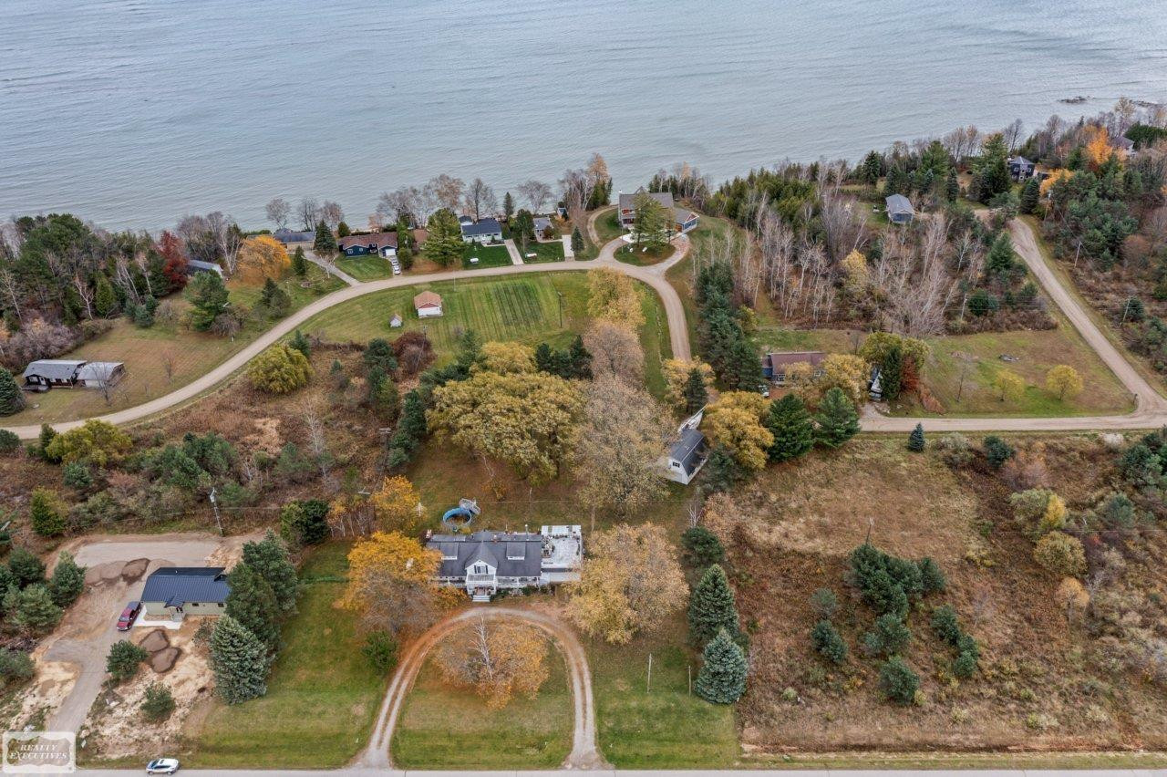 5405 S Lakeshore Road, Harbor Beach, MI 48441 — Photo 48