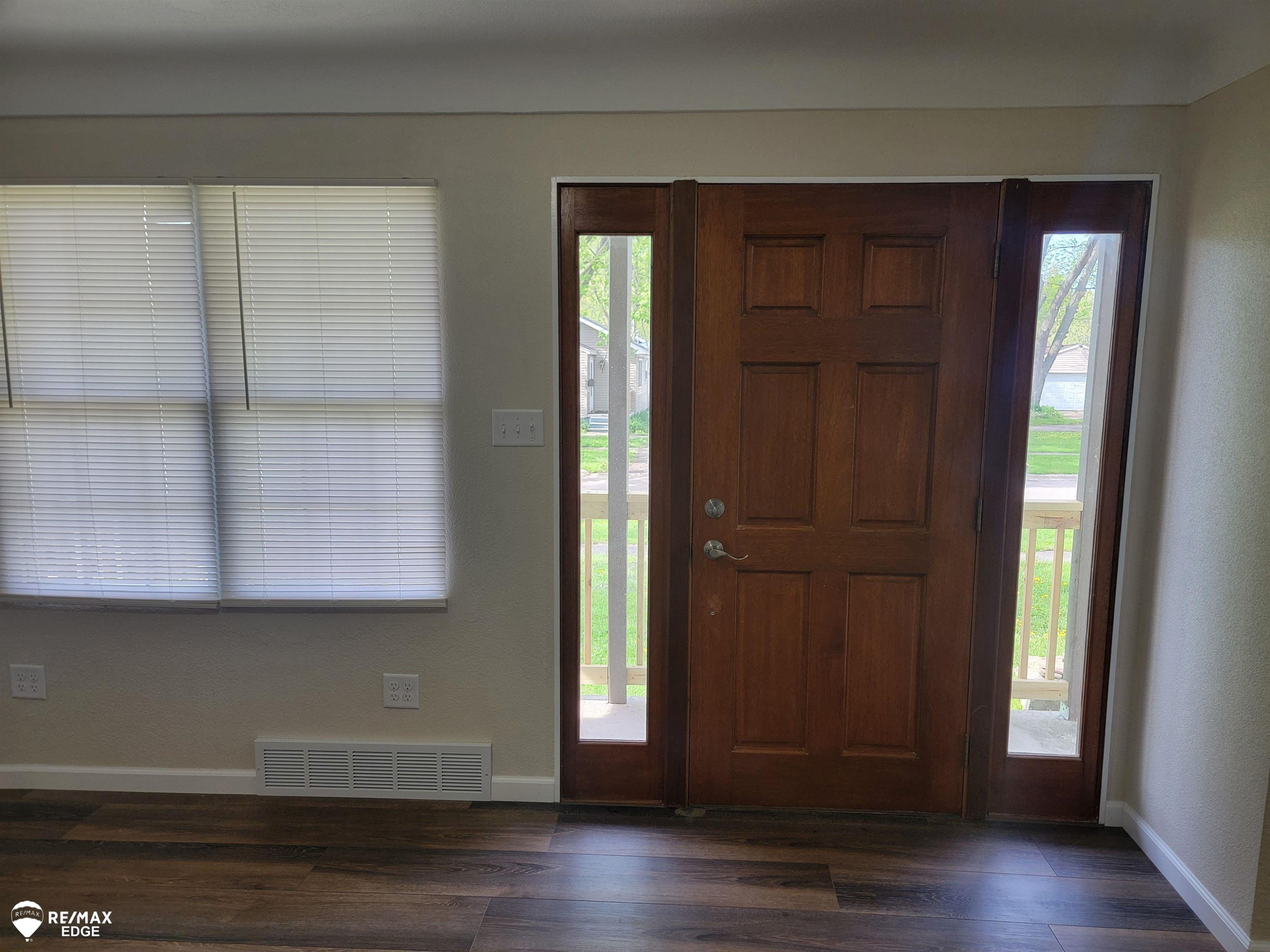 442 Beach Street, Mount Morris, MI 48458 — Photo 2