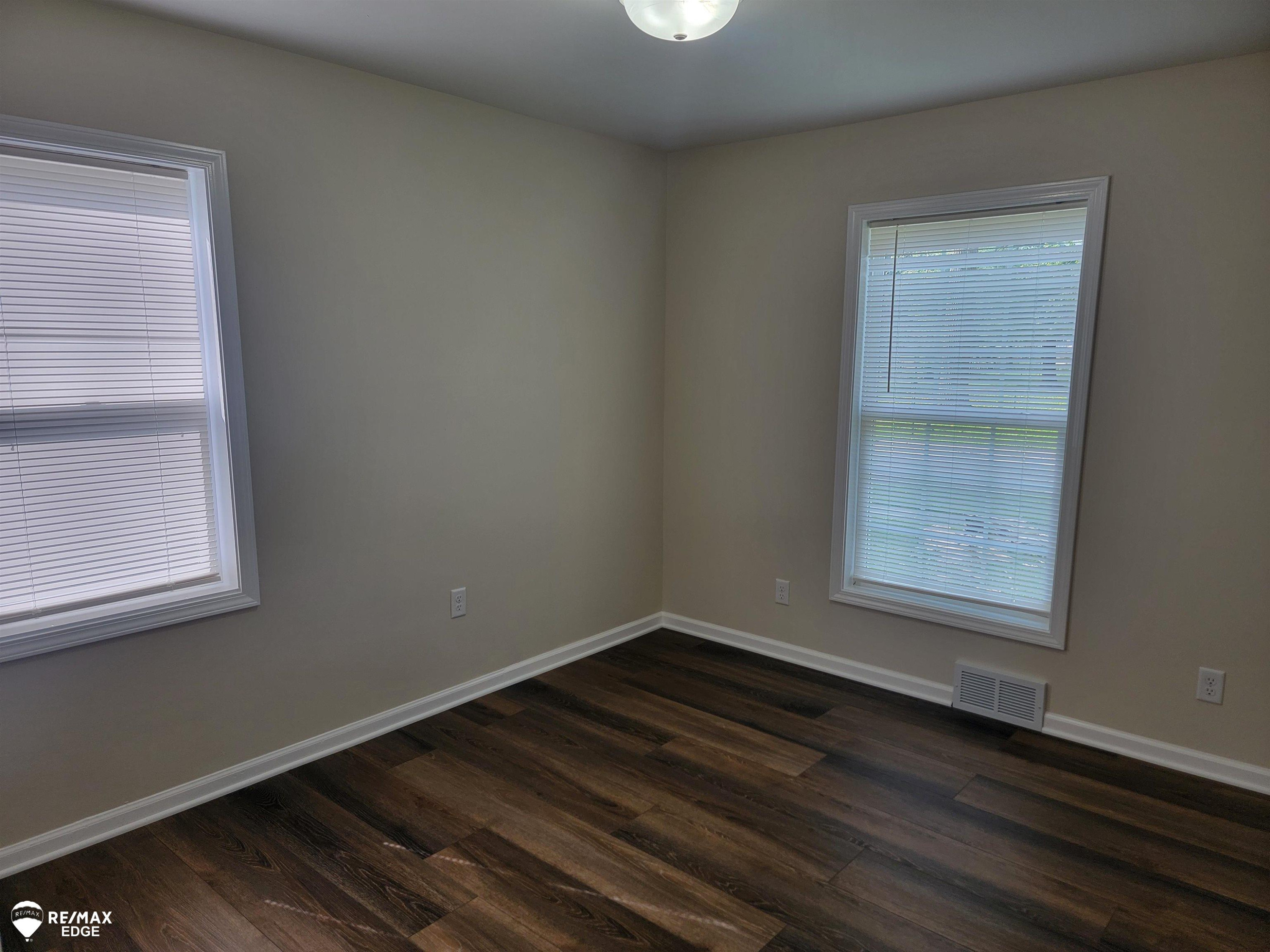 442 Beach Street, Mount Morris, MI 48458 — Photo 13