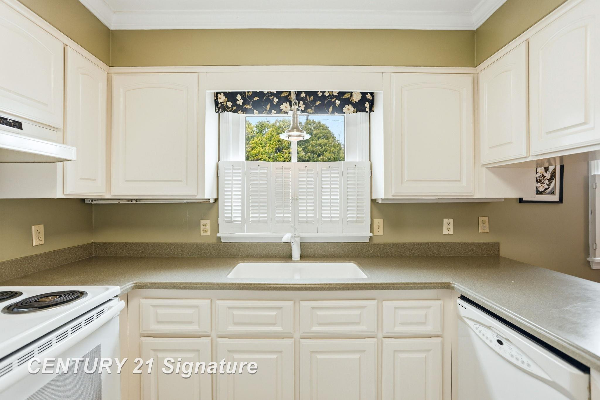 4906 Audubon Drive, Saginaw, MI 48638 — Photo 18