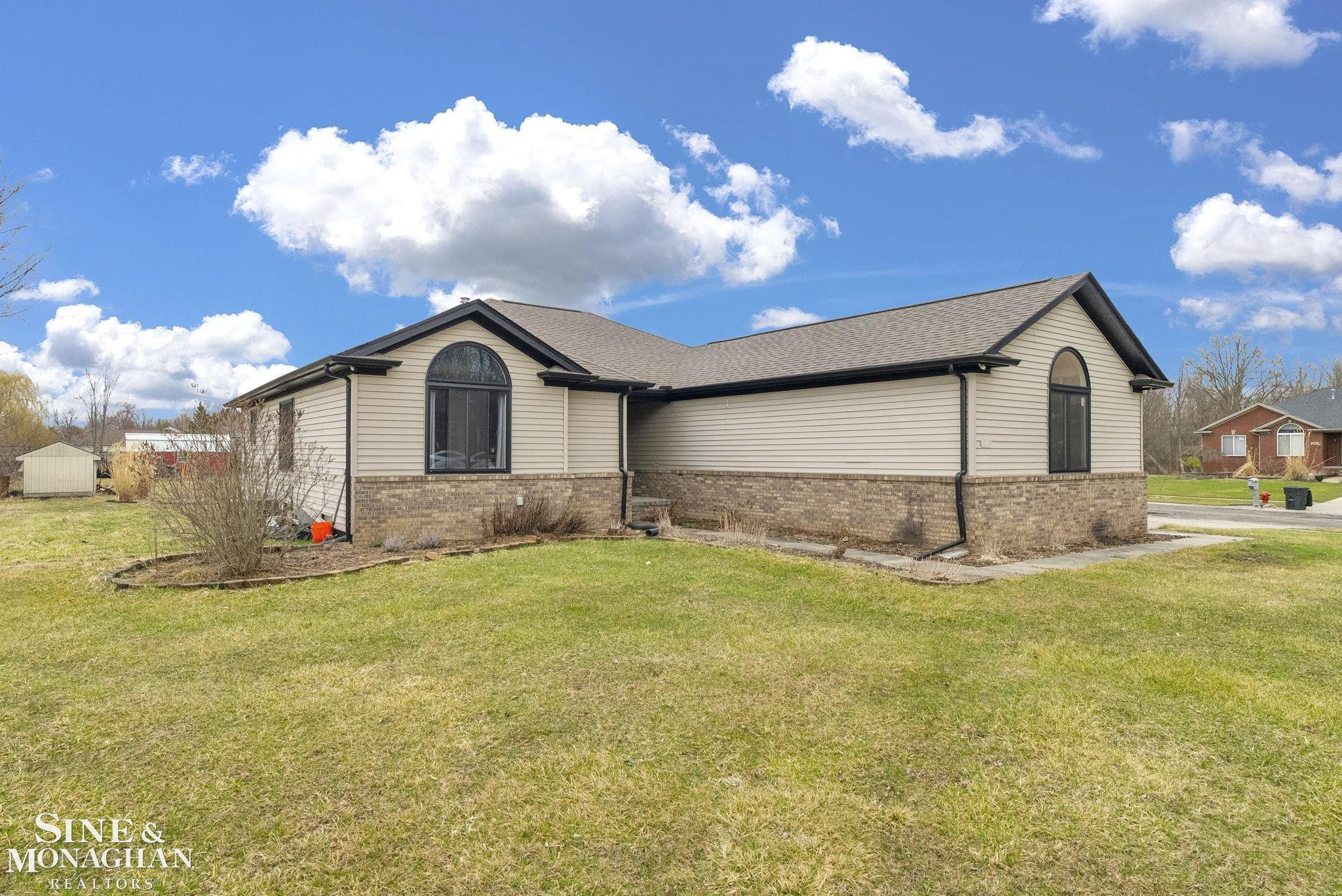 354 Pheasant Drive, Capac, MI 48014 — Photo 4
