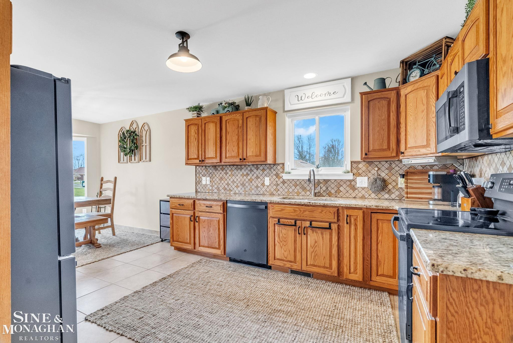 354 Pheasant Drive, Capac, MI 48014 — Photo 15