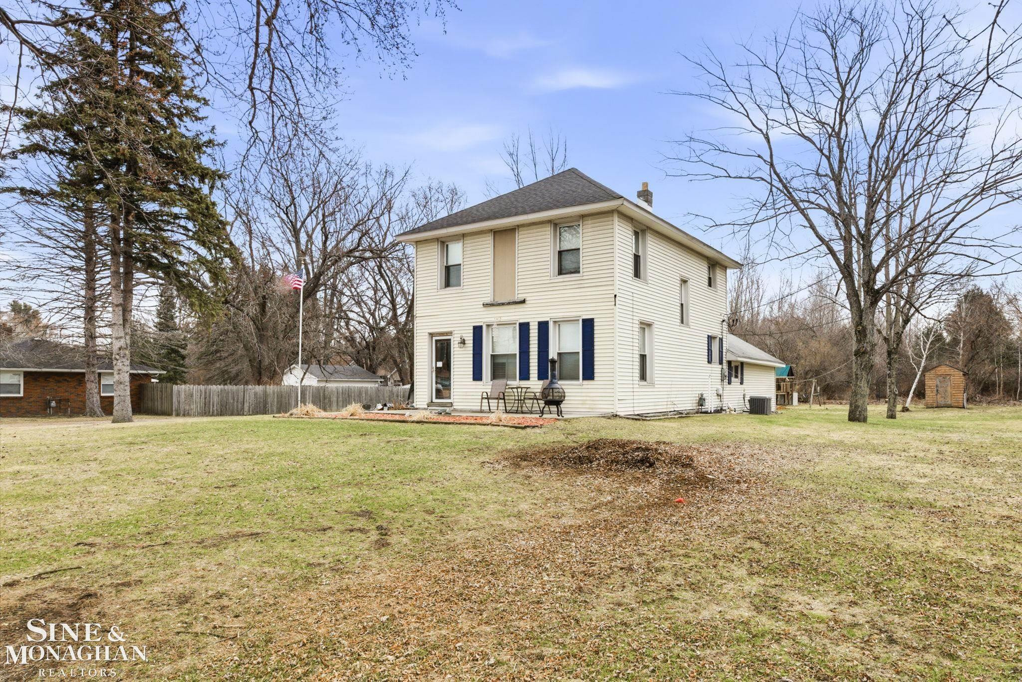 3925 W Water Street, Port Huron, MI 48060 — Photo 2
