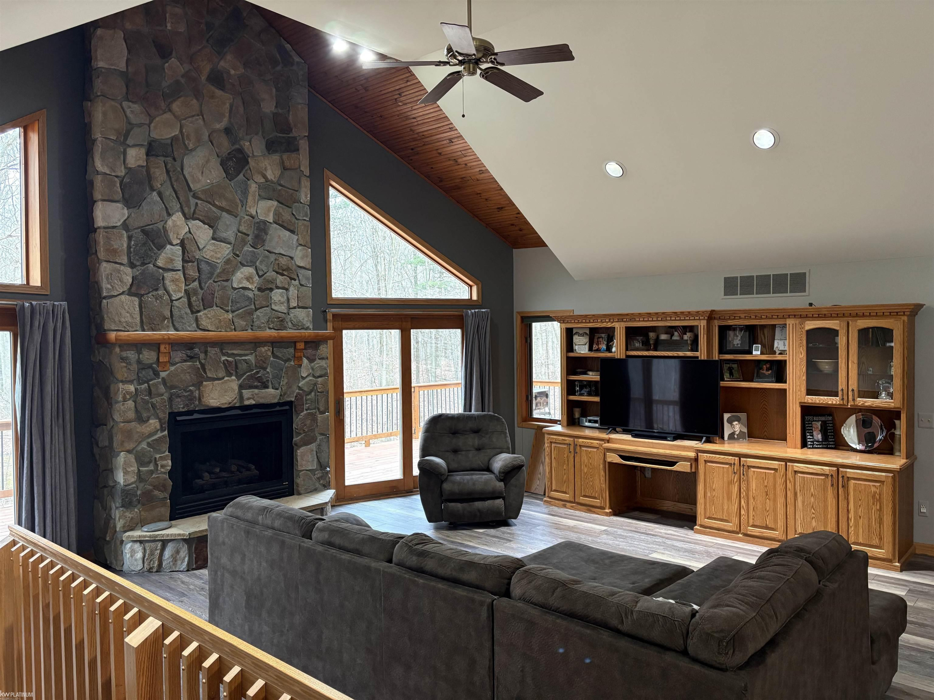 5575 River Ridge Trail, MI 48049 — Photo 5