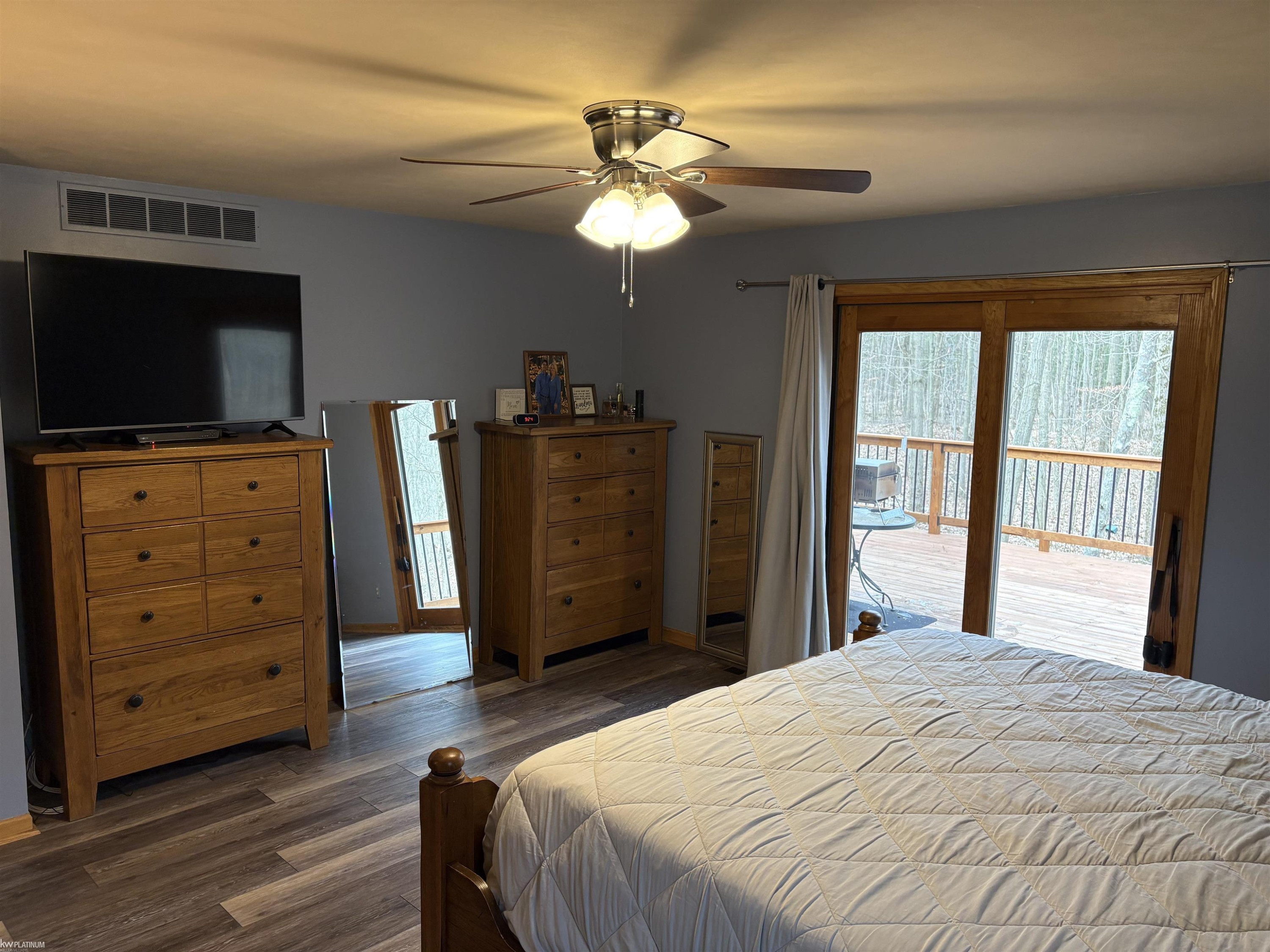 5575 River Ridge Trail, MI 48049 — Photo 9