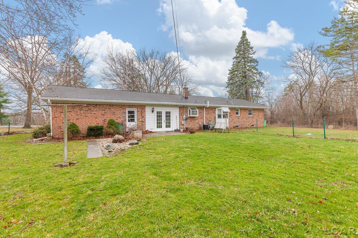 2798 E MUNGER Road, Tecumseh, MI 49286 — Photo 2