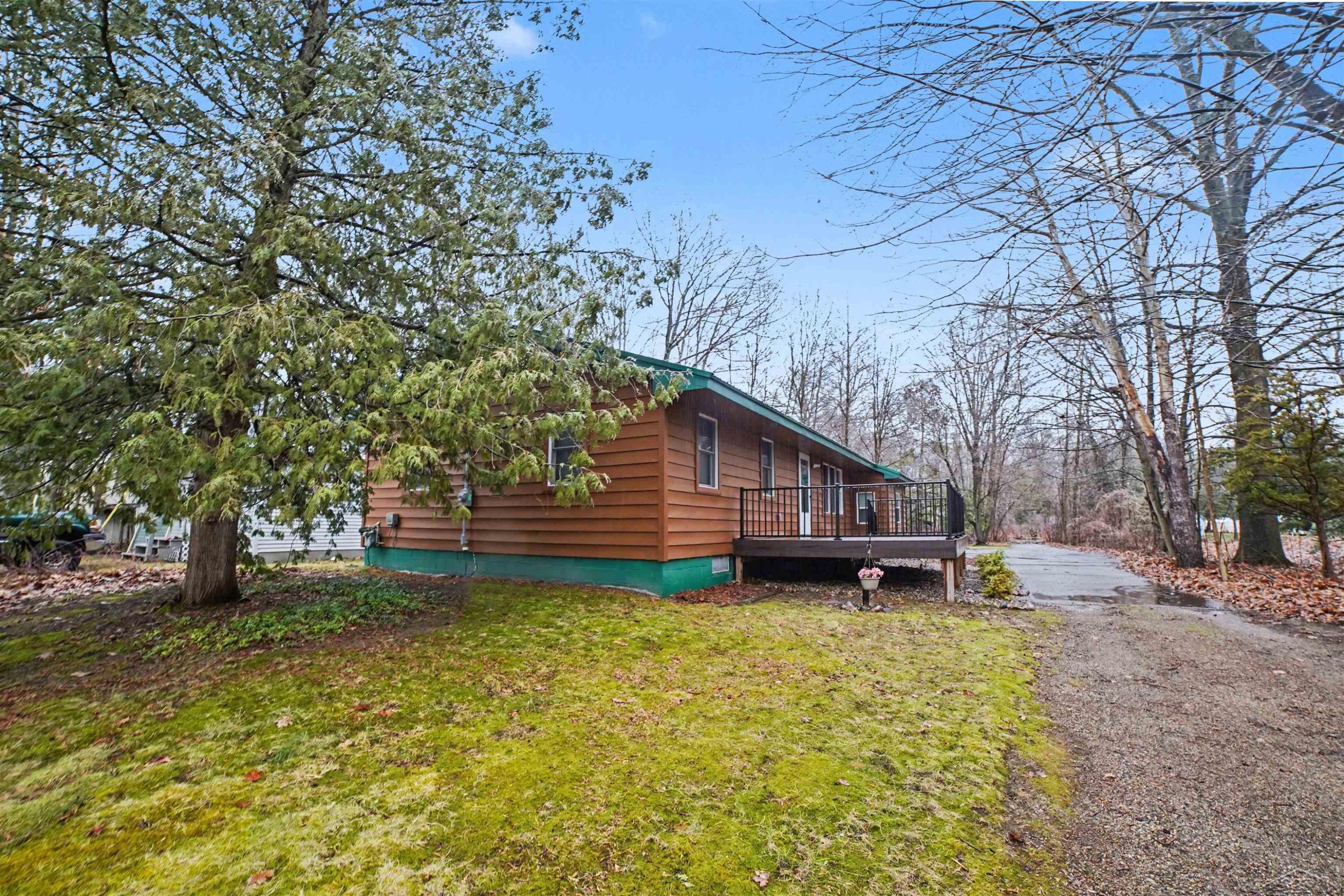 441 Hillcrest Drive, Lake, MI 48632 — Photo 4