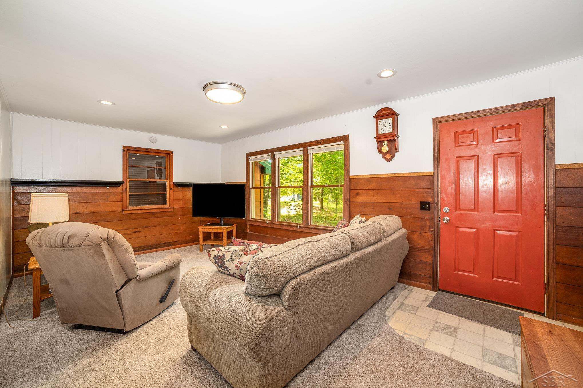 441 Hillcrest Drive, Lake, MI 48632 — Photo 5