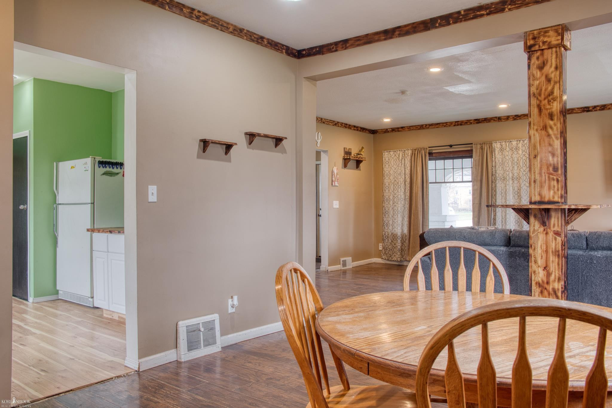 102 E Maple Avenue, Bancroft, MI 48414 — Photo 6