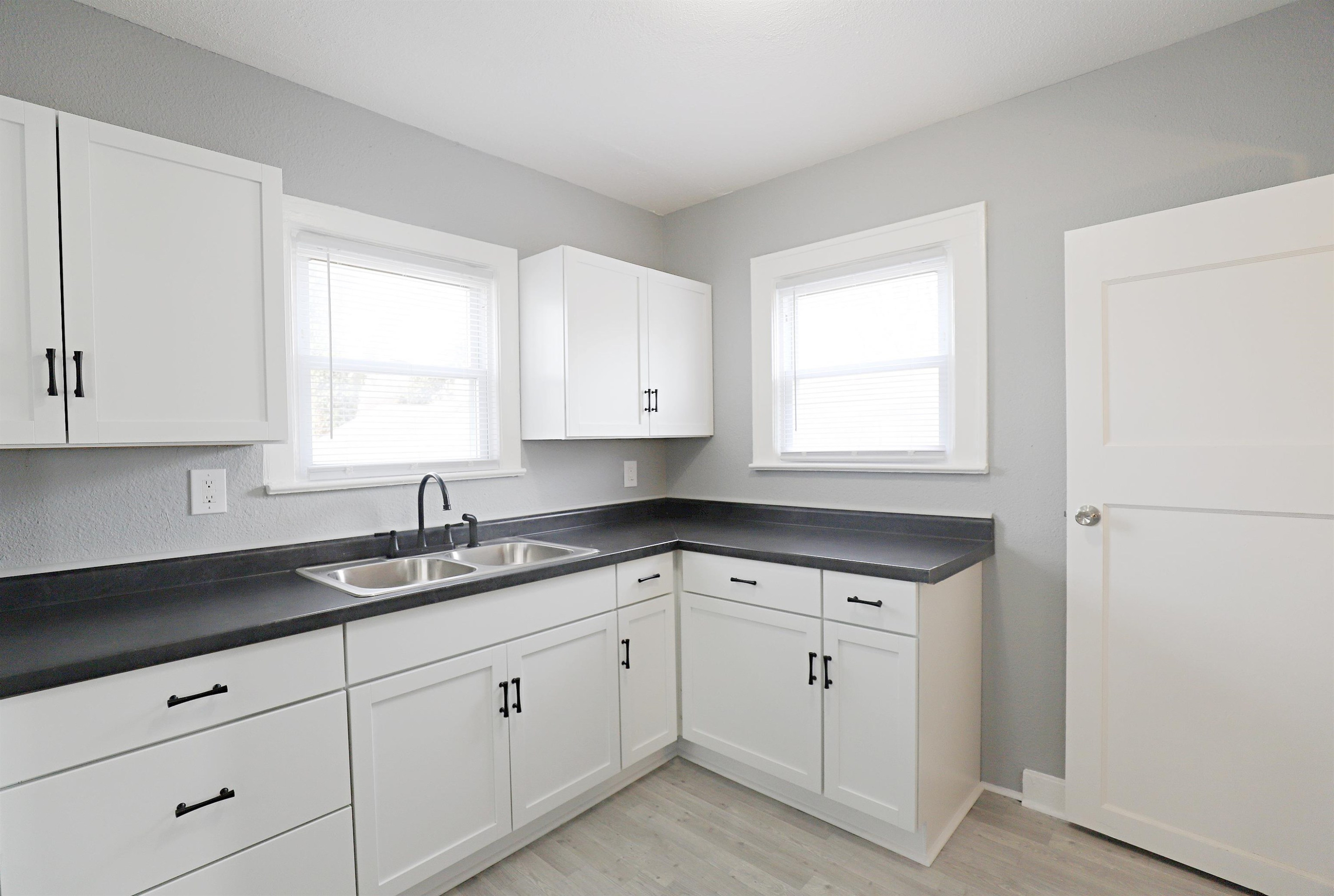 245 N Saginaw Street, Montrose, MI 48457 — Photo 15