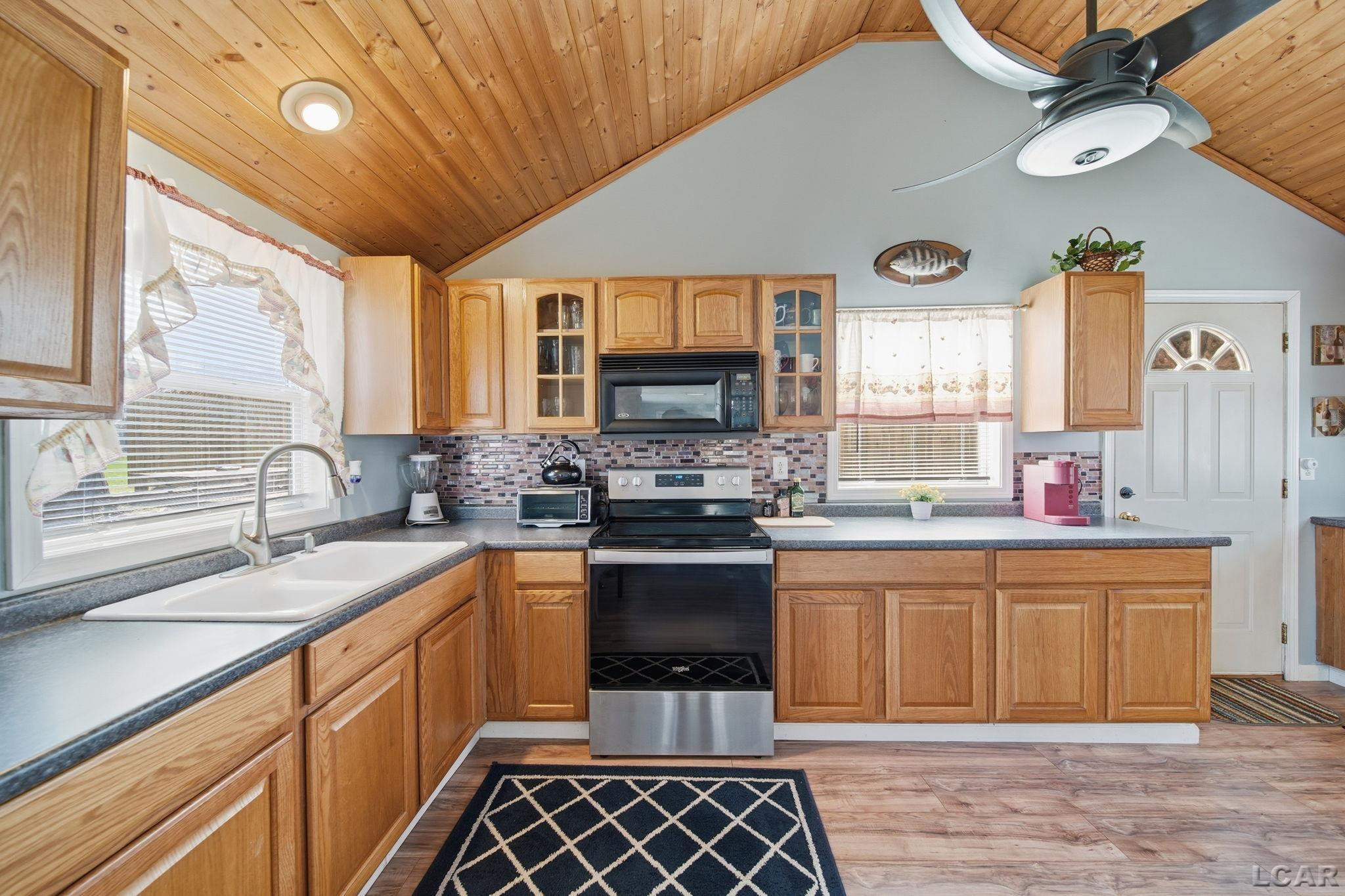 151 N Lakeview Boulevard, Manitou Beach, MI 49253 — Photo 16