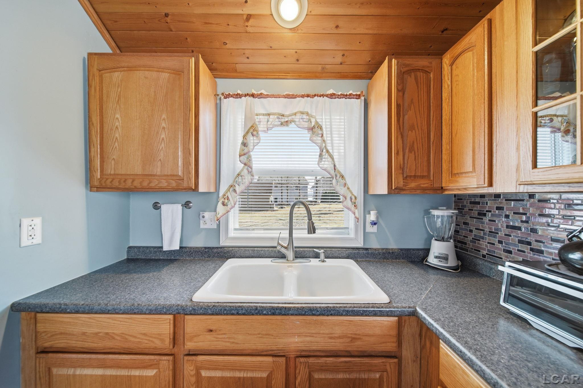 151 N Lakeview Boulevard, Manitou Beach, MI 49253 — Photo 18