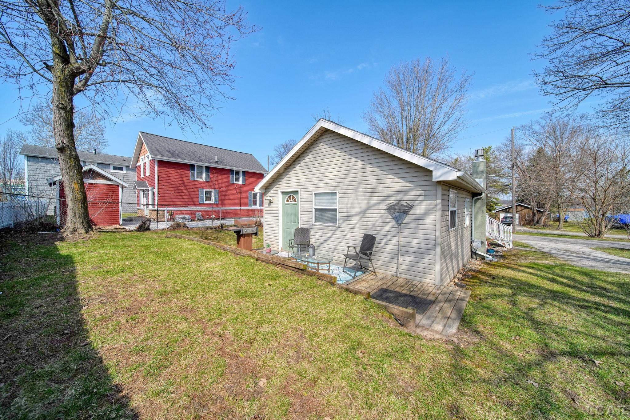 151 N Lakeview Boulevard, Manitou Beach, MI 49253 — Photo 31