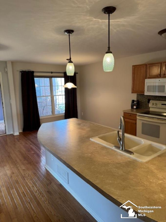 504 Brooks Hollow Court, Dundee, MI 48131 — Photo 14