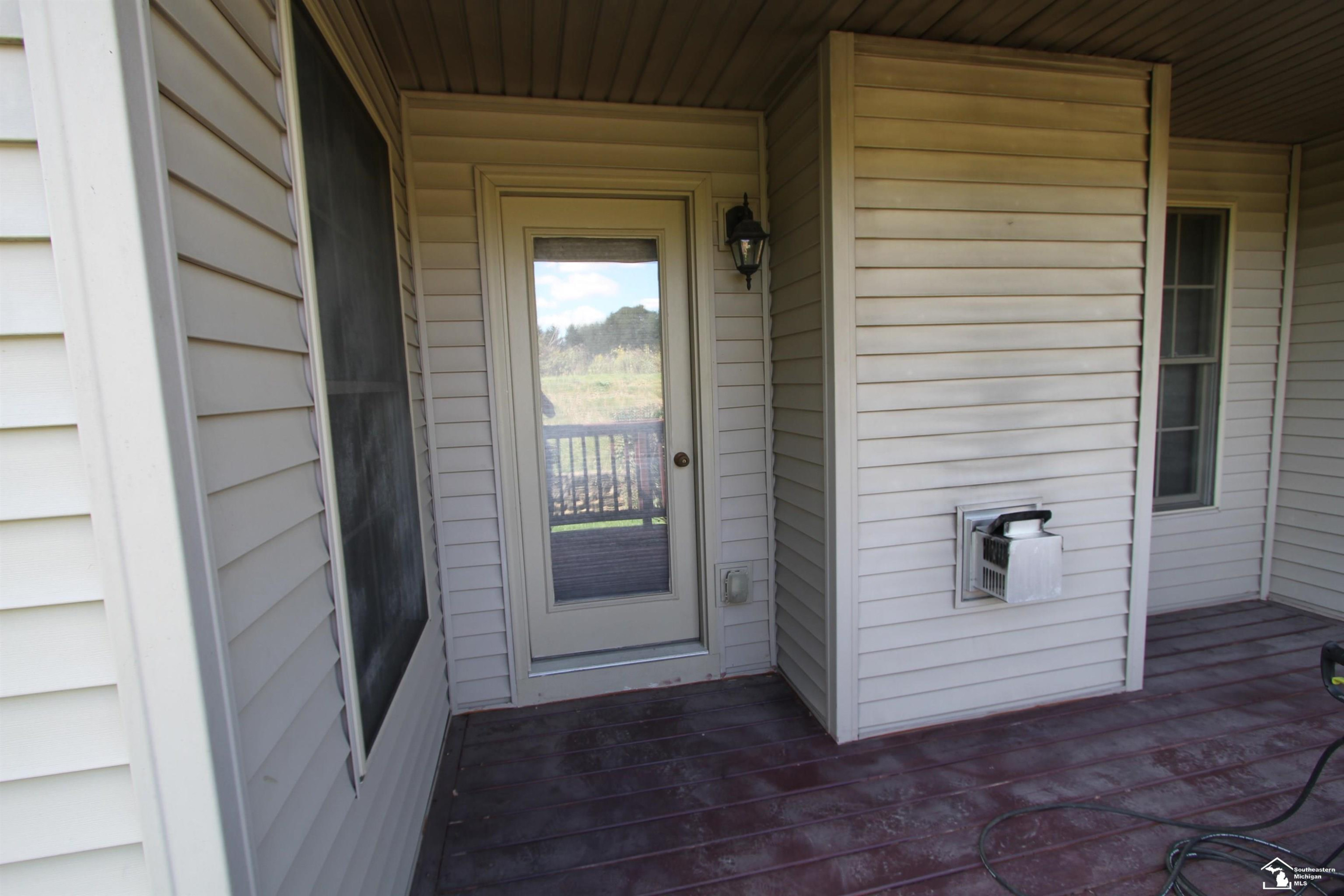 504 Brooks Hollow Court, Dundee, MI 48131 — Photo 31