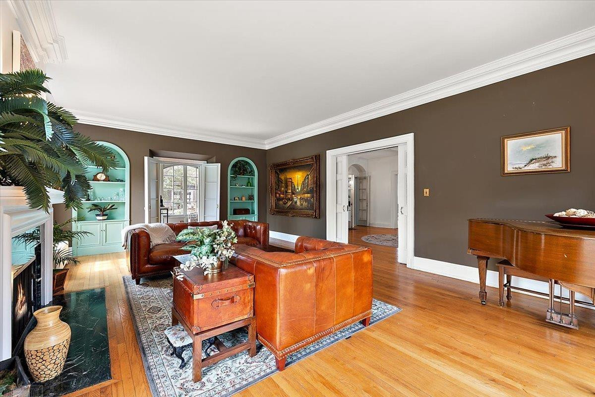 35 McKinley Place, Grosse Pointe Farms, MI 48236 — Photo 15