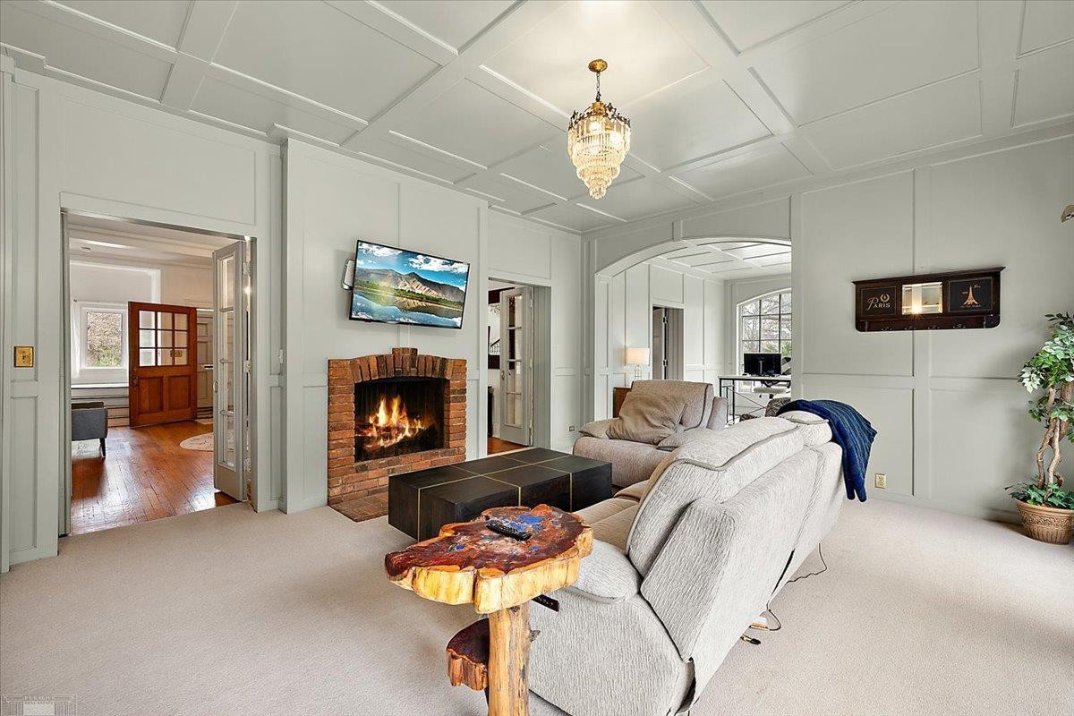 35 McKinley Place, Grosse Pointe Farms, MI 48236 — Photo 18
