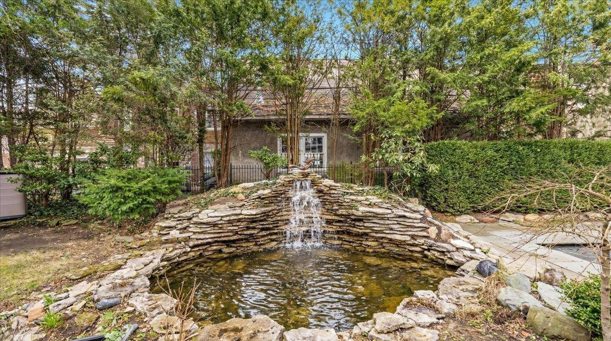 35 McKinley Place, Grosse Pointe Farms, MI 48236 — Photo 83