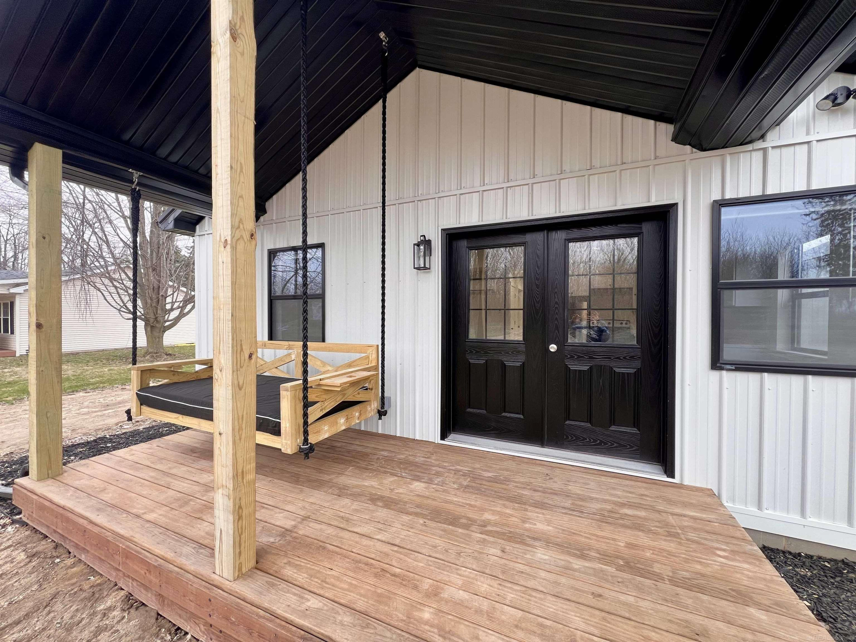7127 Grand River Avenue, Saranac, MI 48881 — Photo 3