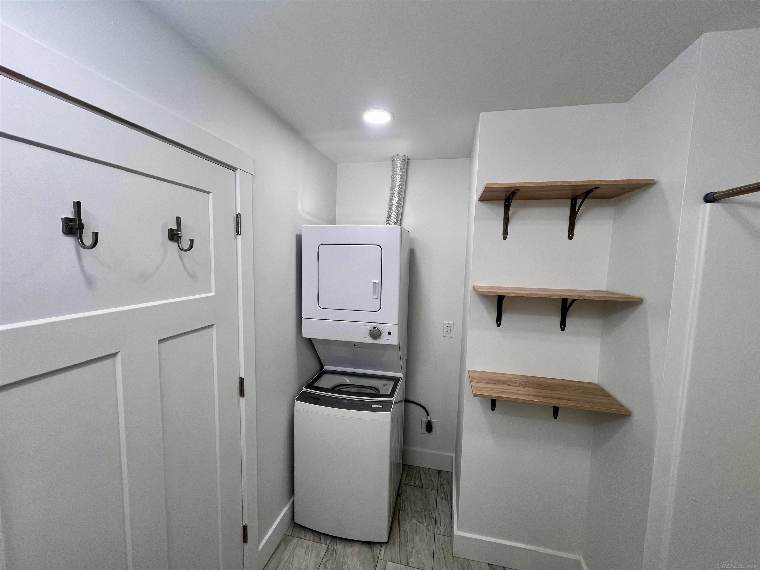 7127 Grand River Avenue, Saranac, MI 48881 — Photo 11
