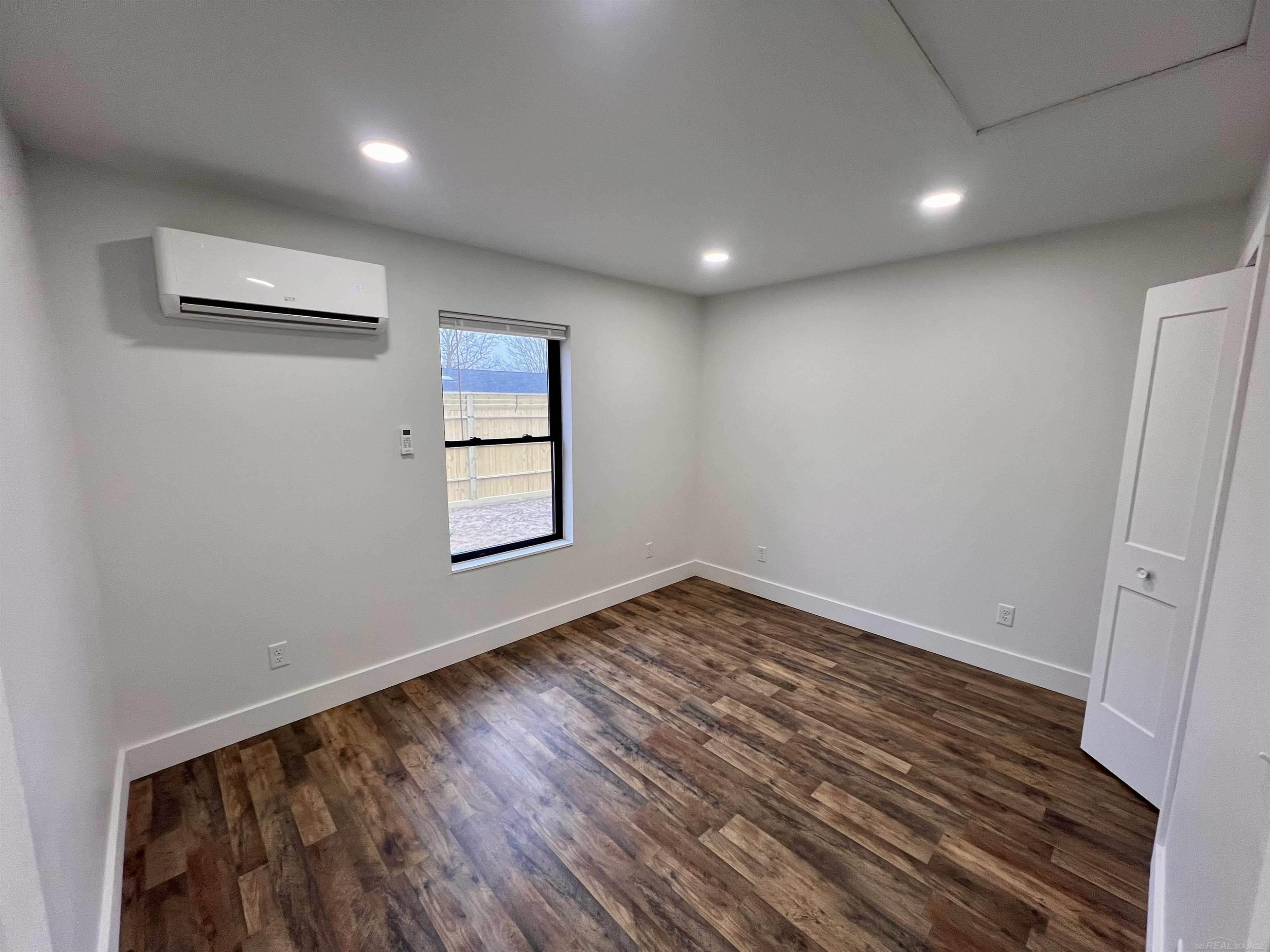 7127 Grand River Avenue, Saranac, MI 48881 — Photo 16