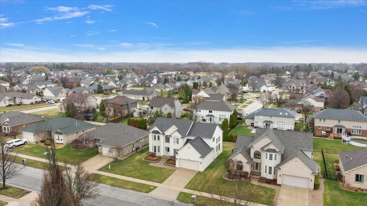49312 Walnut Creek Drive, MI 48044 — Photo 55