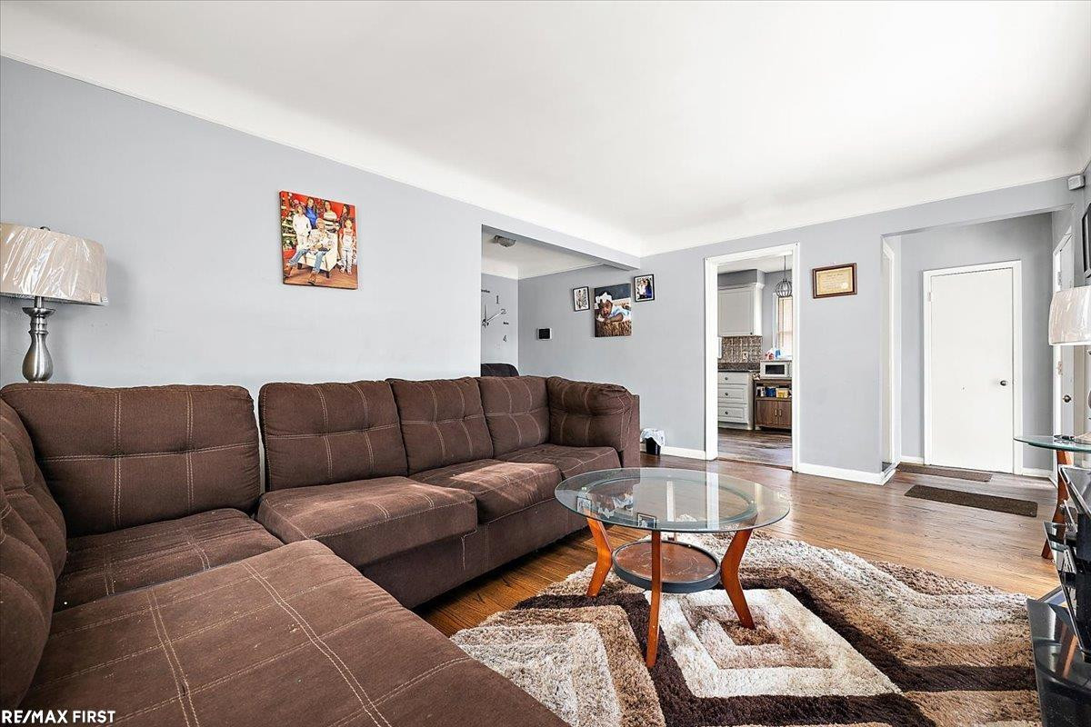 24821 Lambrecht Avenue, Eastpointe, MI 48021 — Photo 12