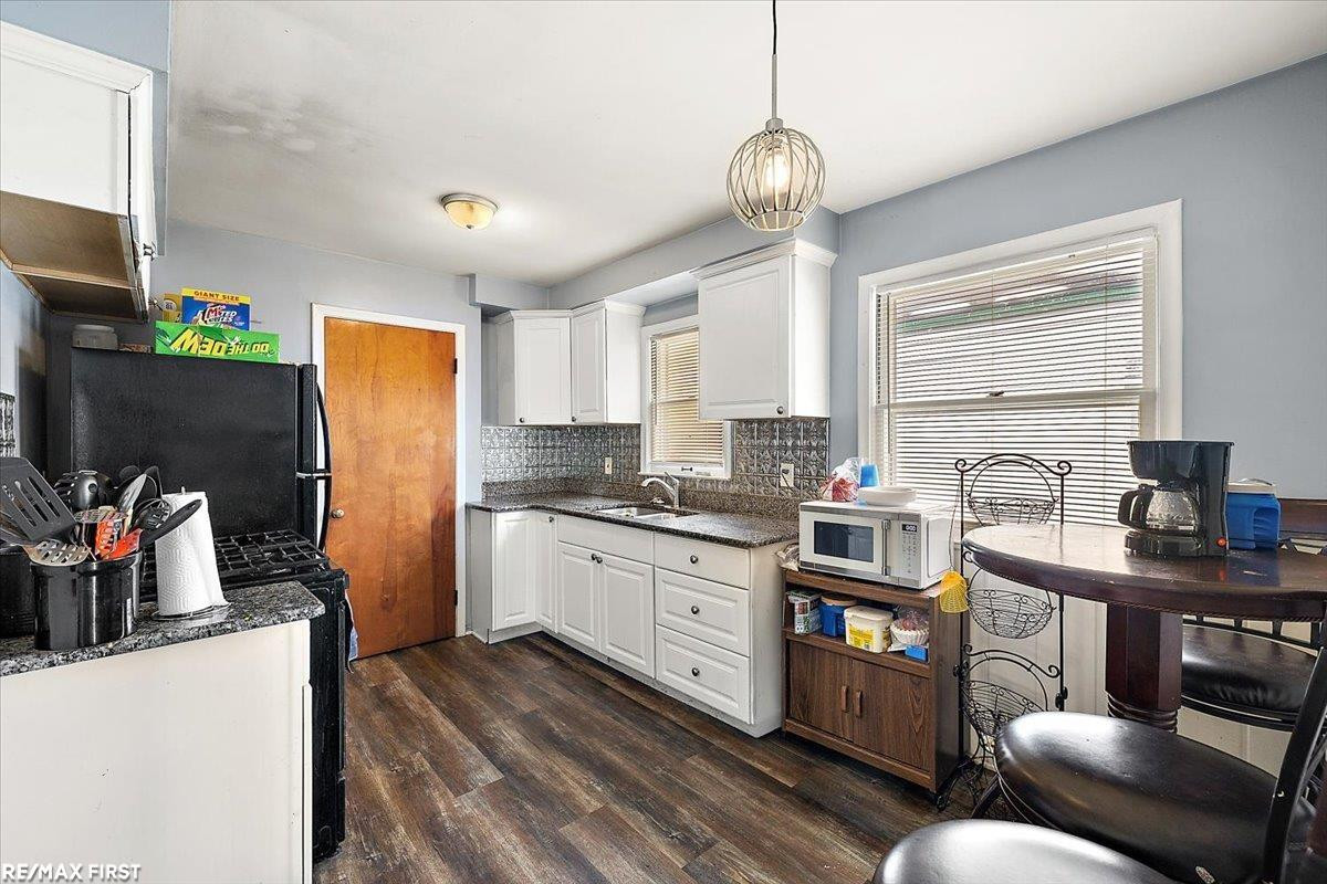 24821 Lambrecht Avenue, Eastpointe, MI 48021 — Photo 14