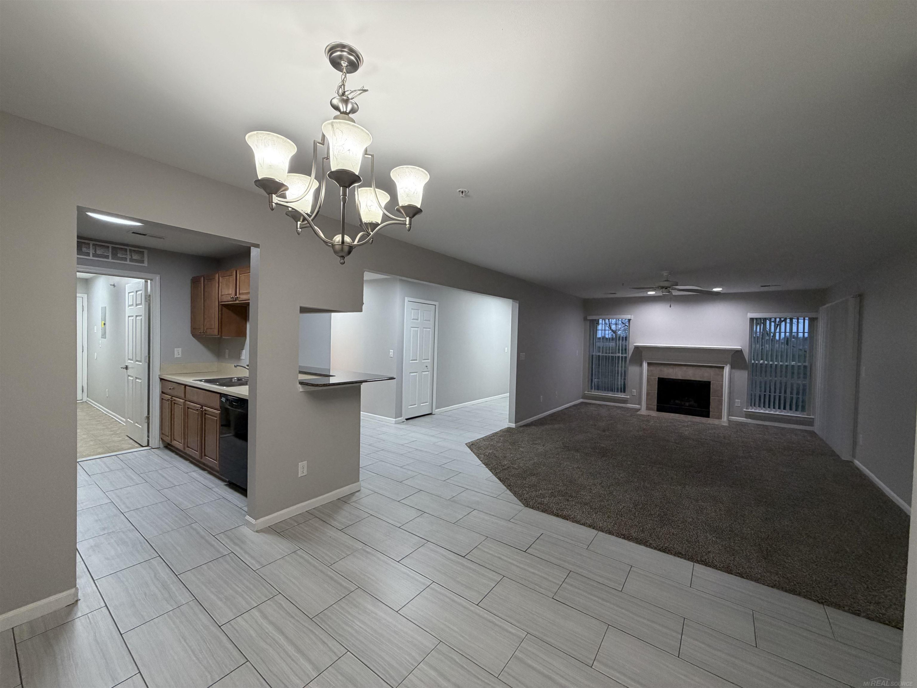52149 Naugatuck Drive, MI 48042 — Photo 9