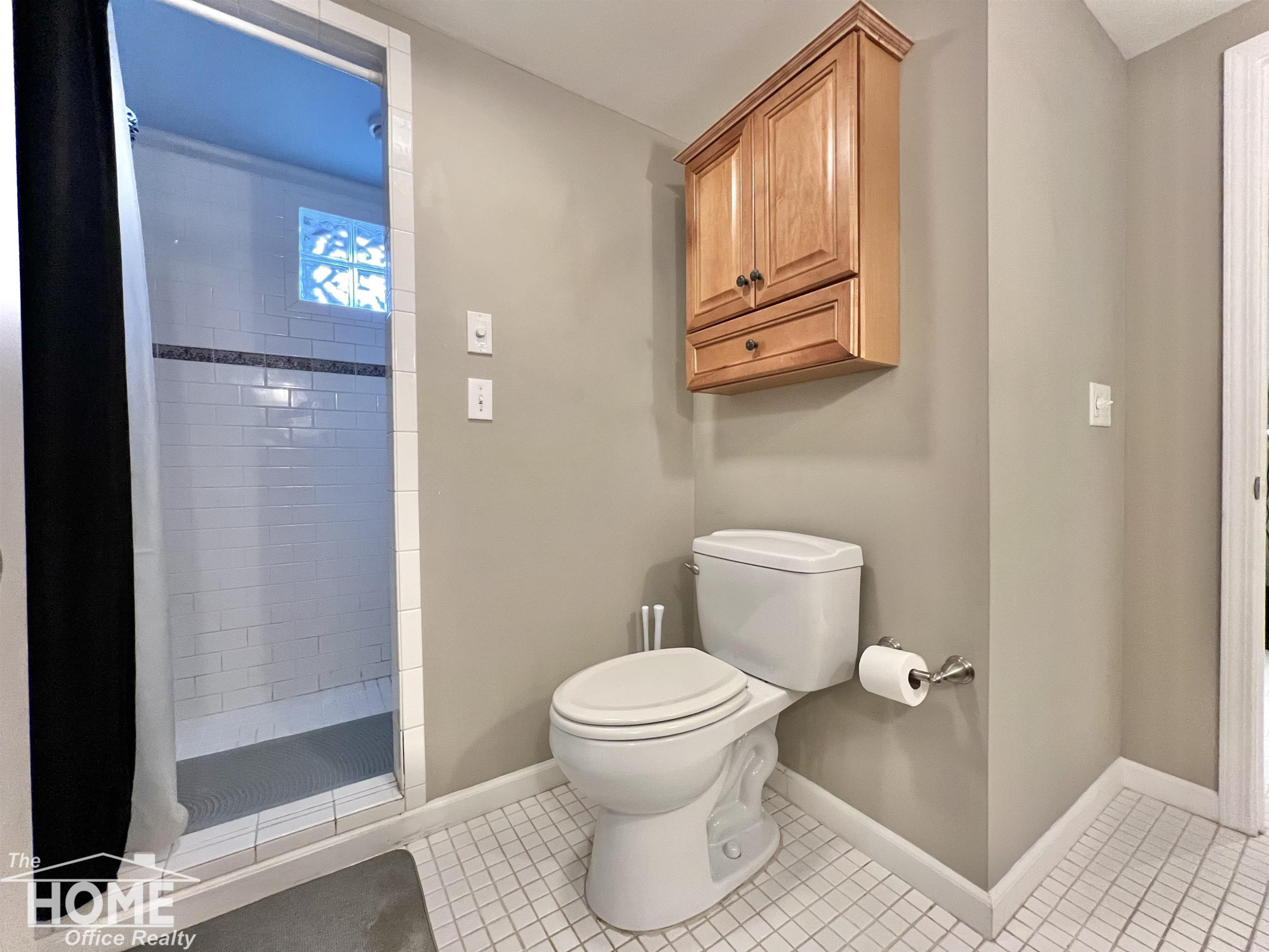 707 W King Street, Owosso, MI 48867 — Photo 33