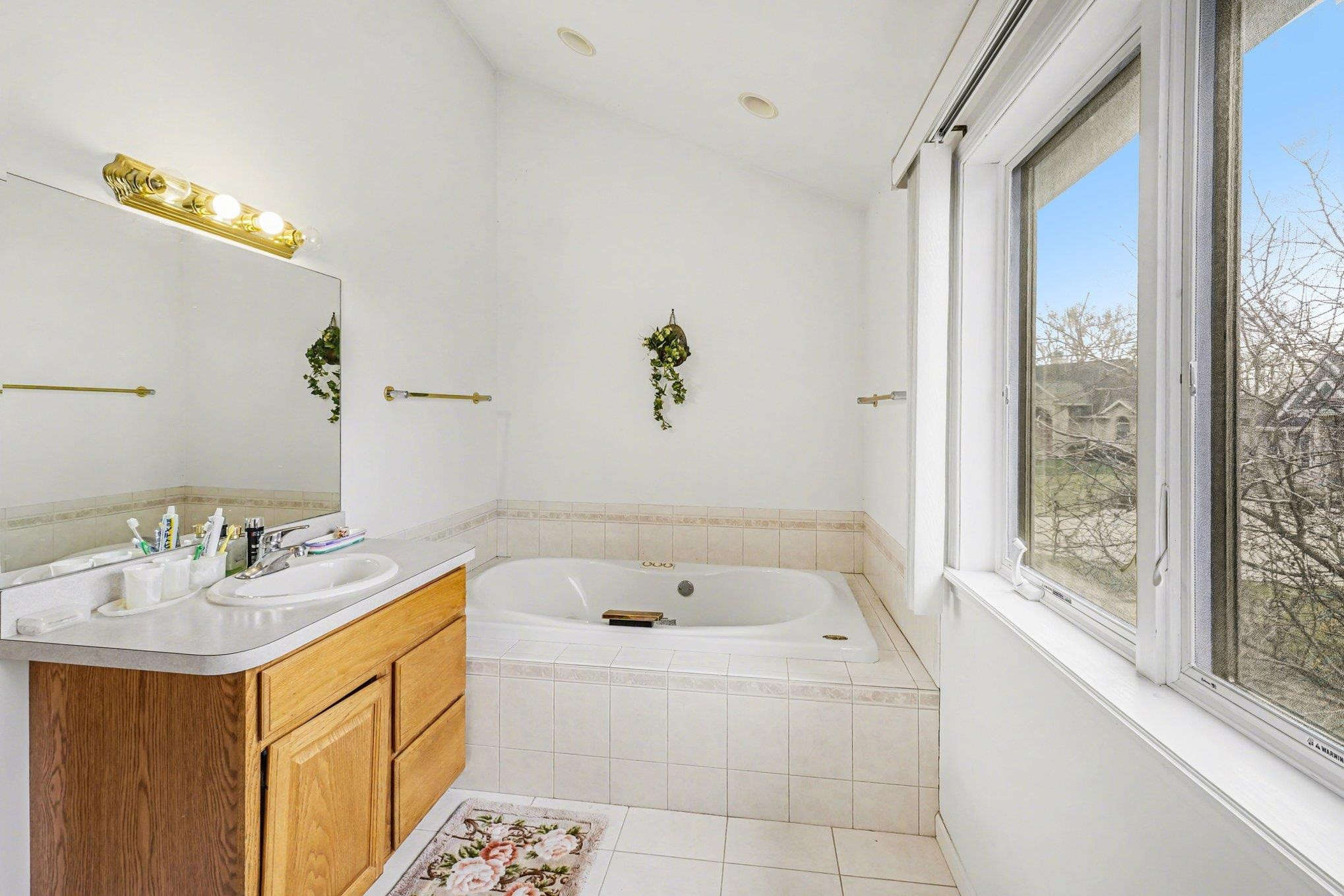 6131 Pine Creek Court, Grand Blanc, MI 48439 — Photo 13